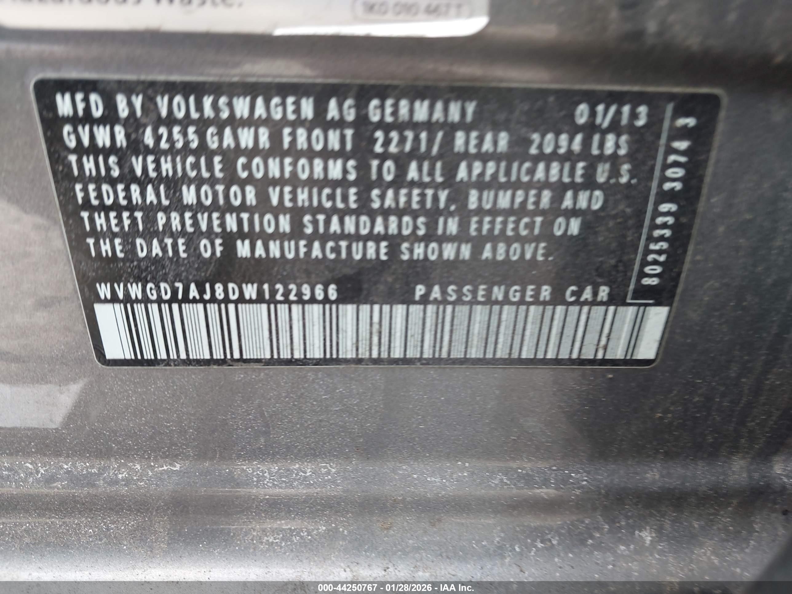VOLKSWAGEN GTI image 9