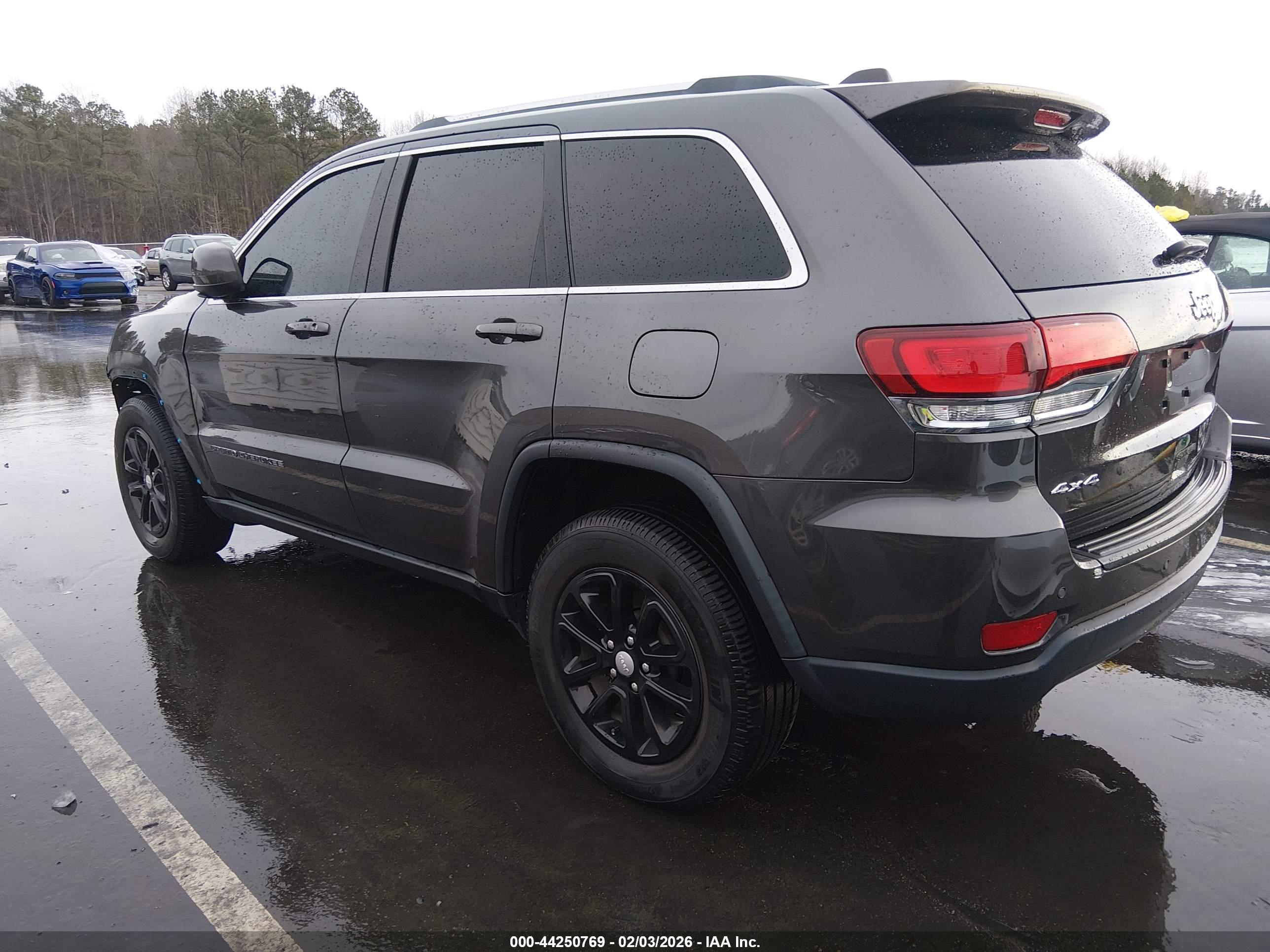 JEEP GRAND image 3