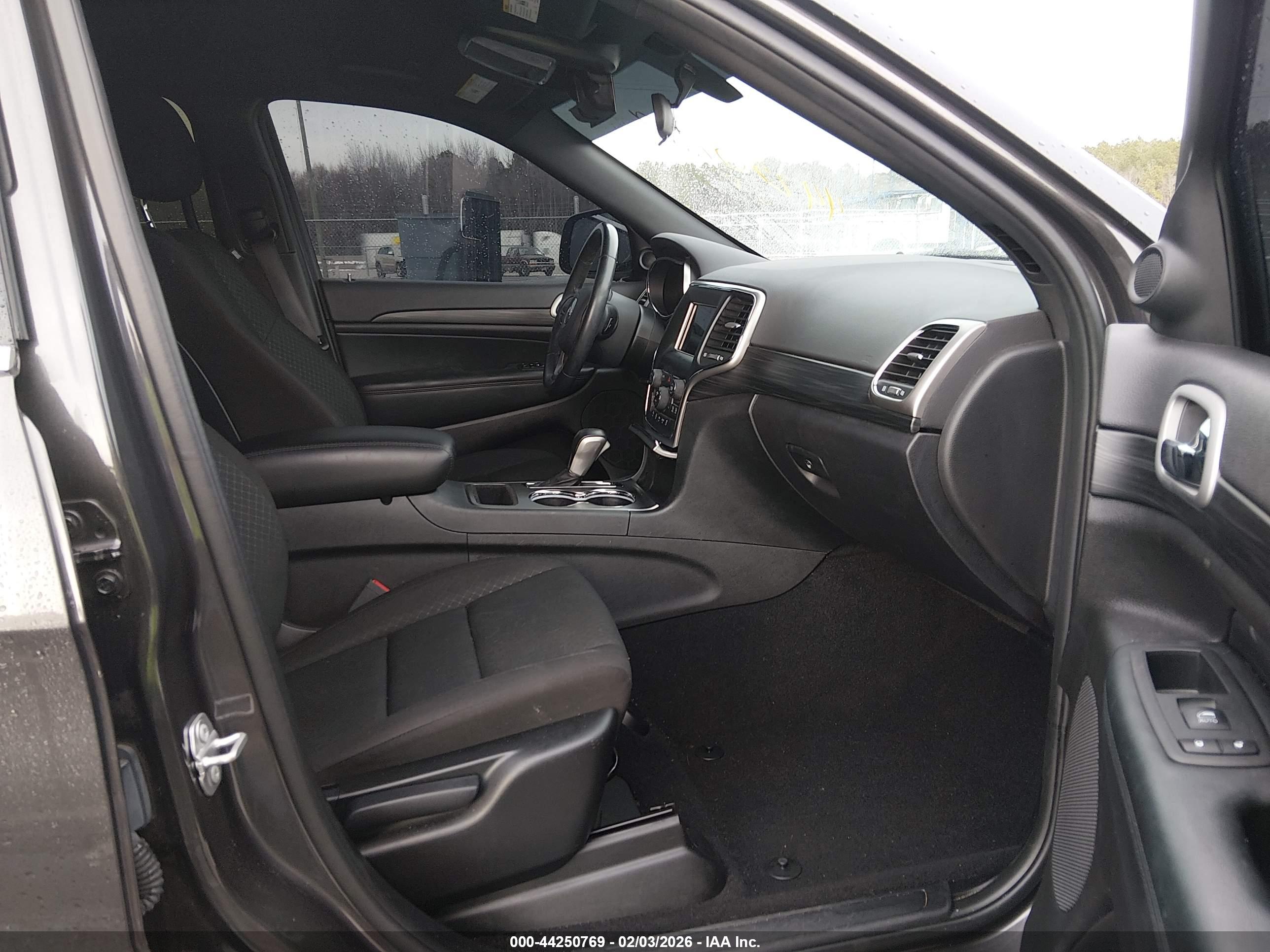 JEEP GRAND image 5