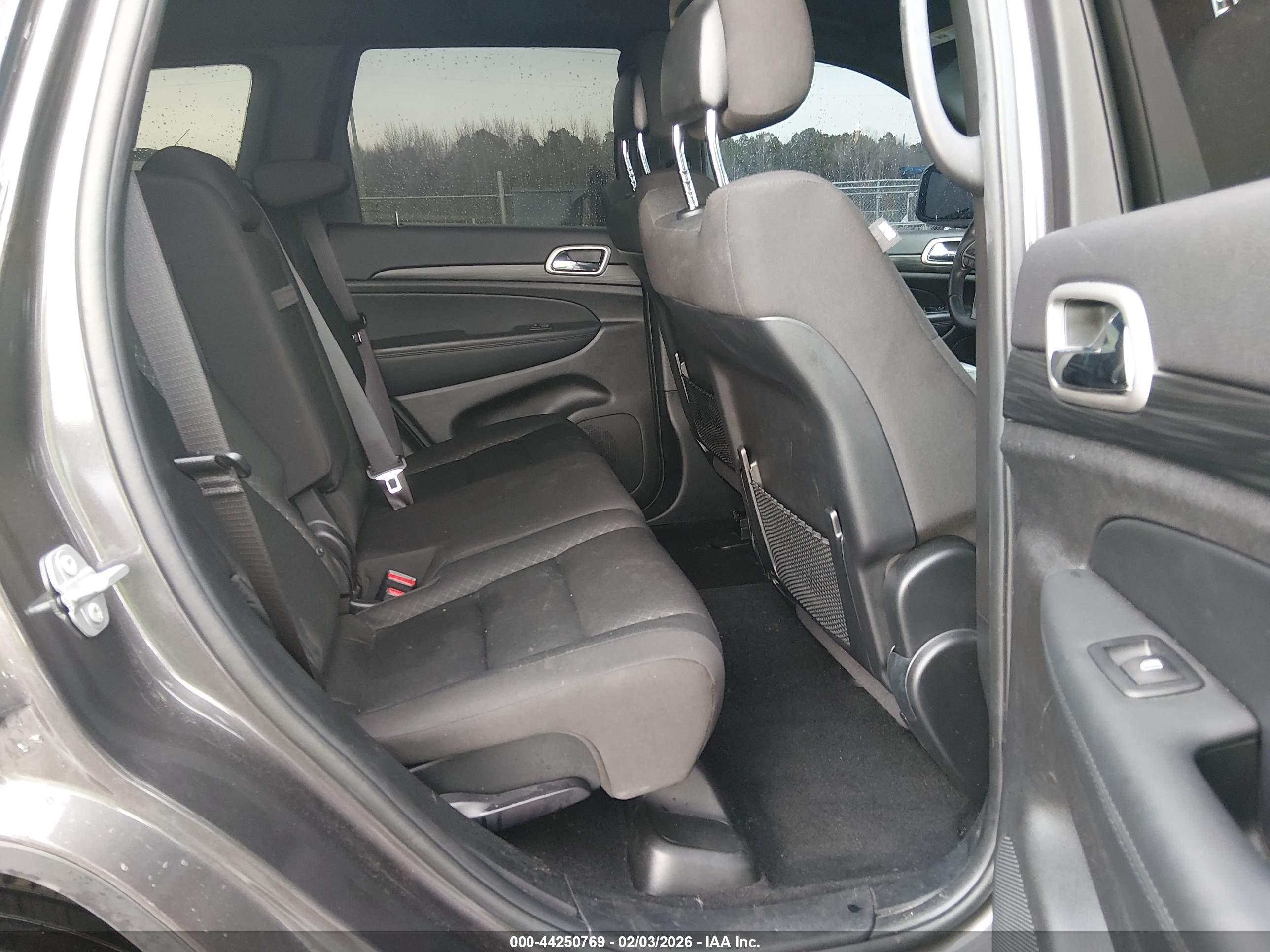 JEEP GRAND image 8