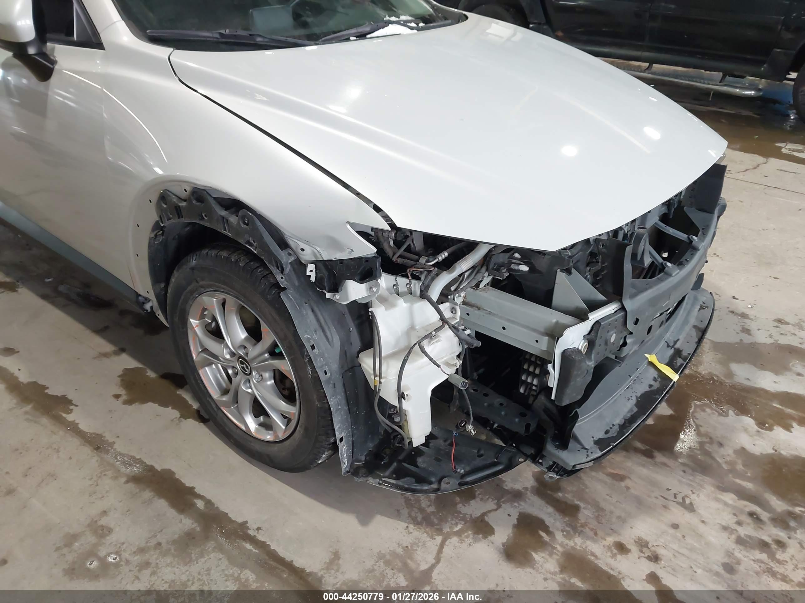 MAZDA CX-3 image 6