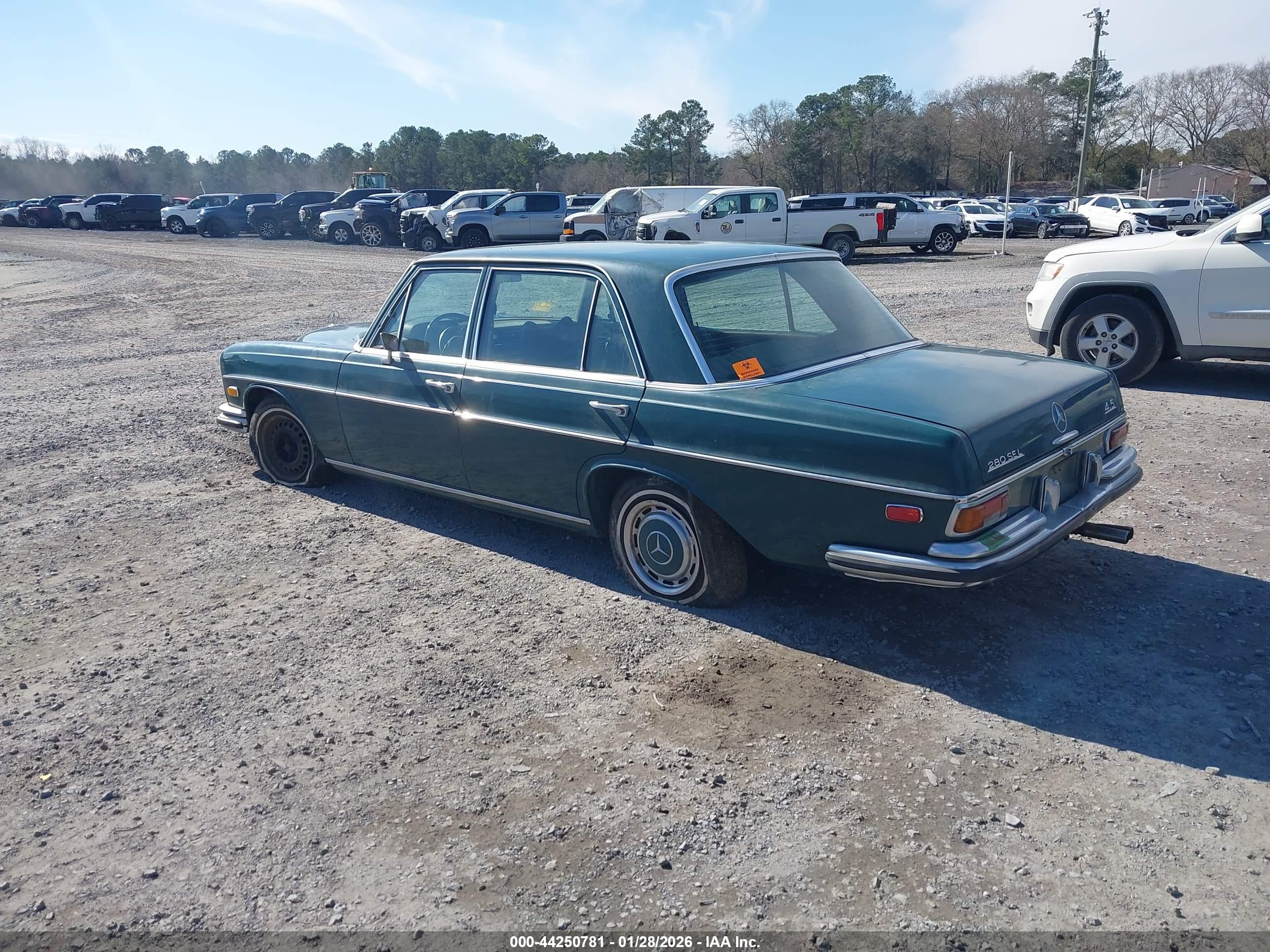 MERCEDES-BENZ 280 image 3