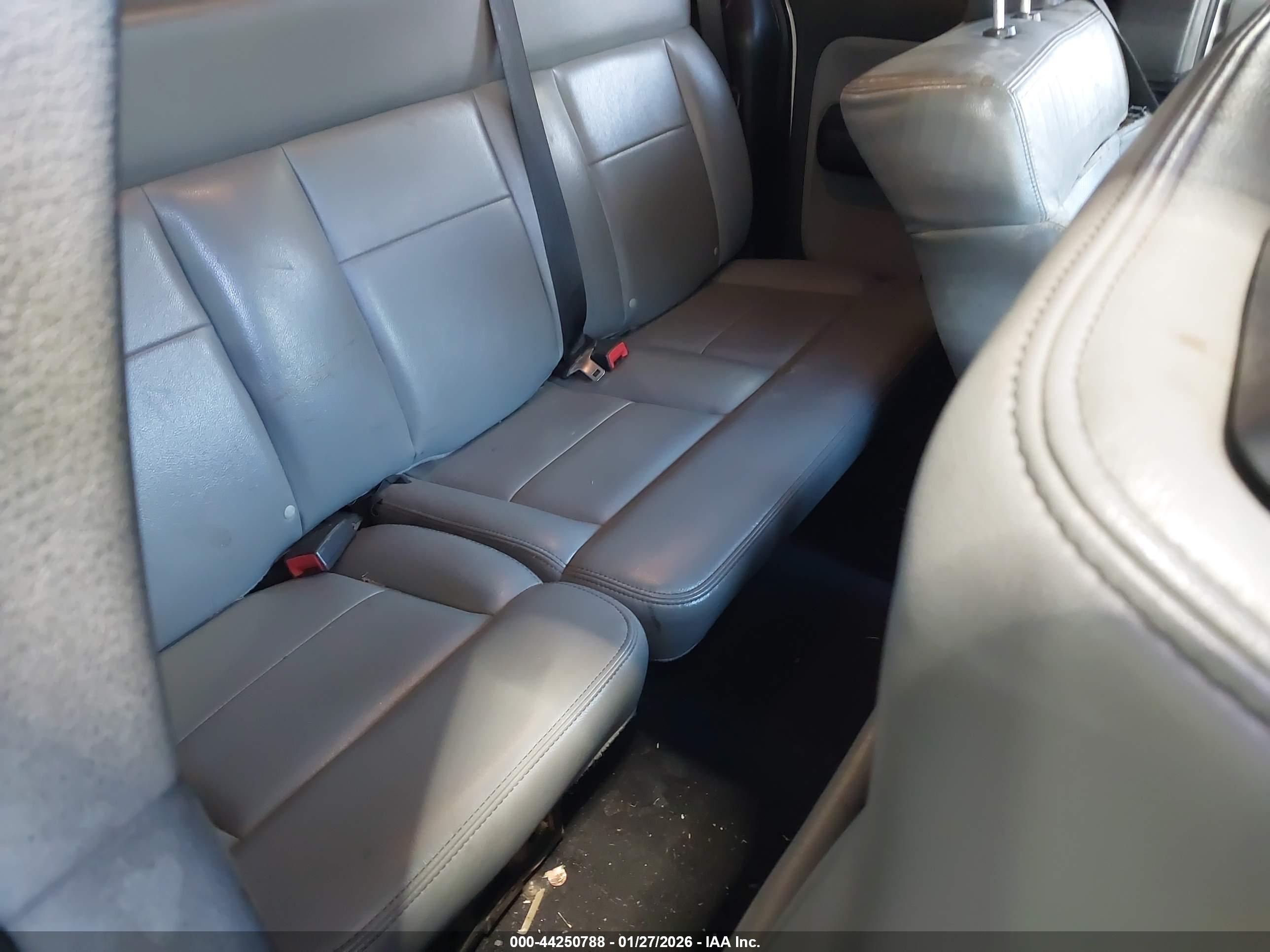 FORD F-150 image 8