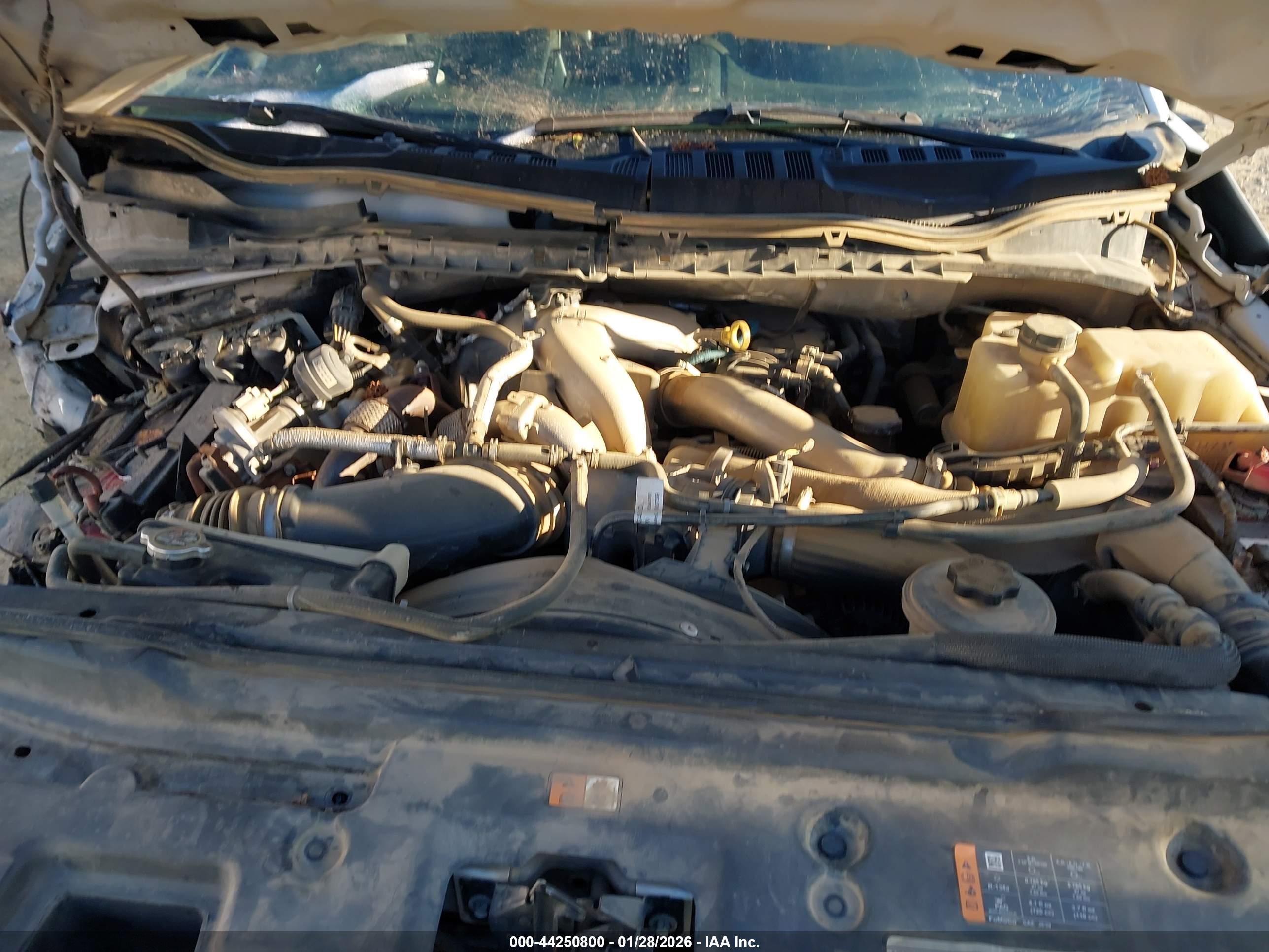 FORD F-550 image 10
