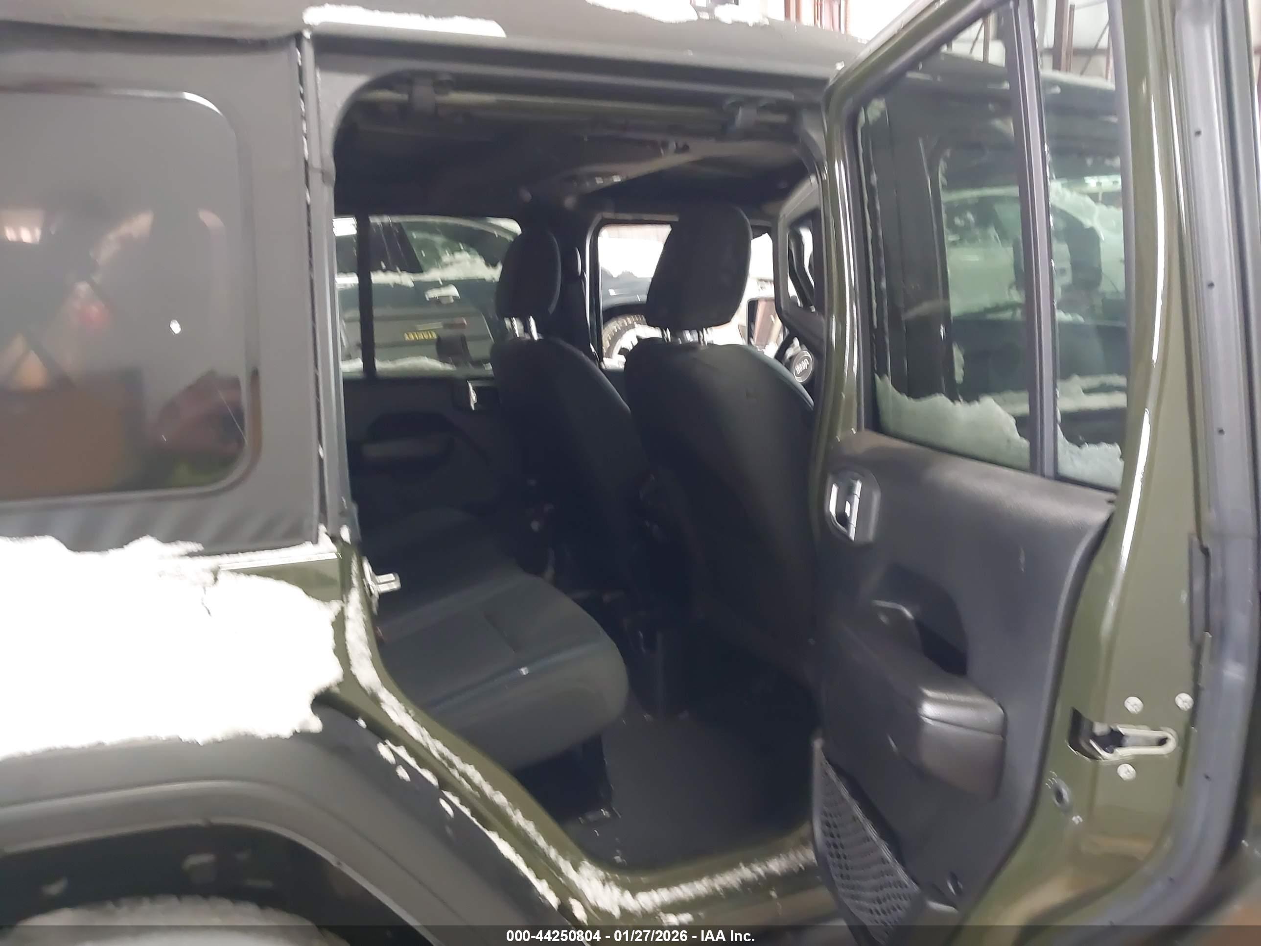 JEEP WRANGLER image 8
