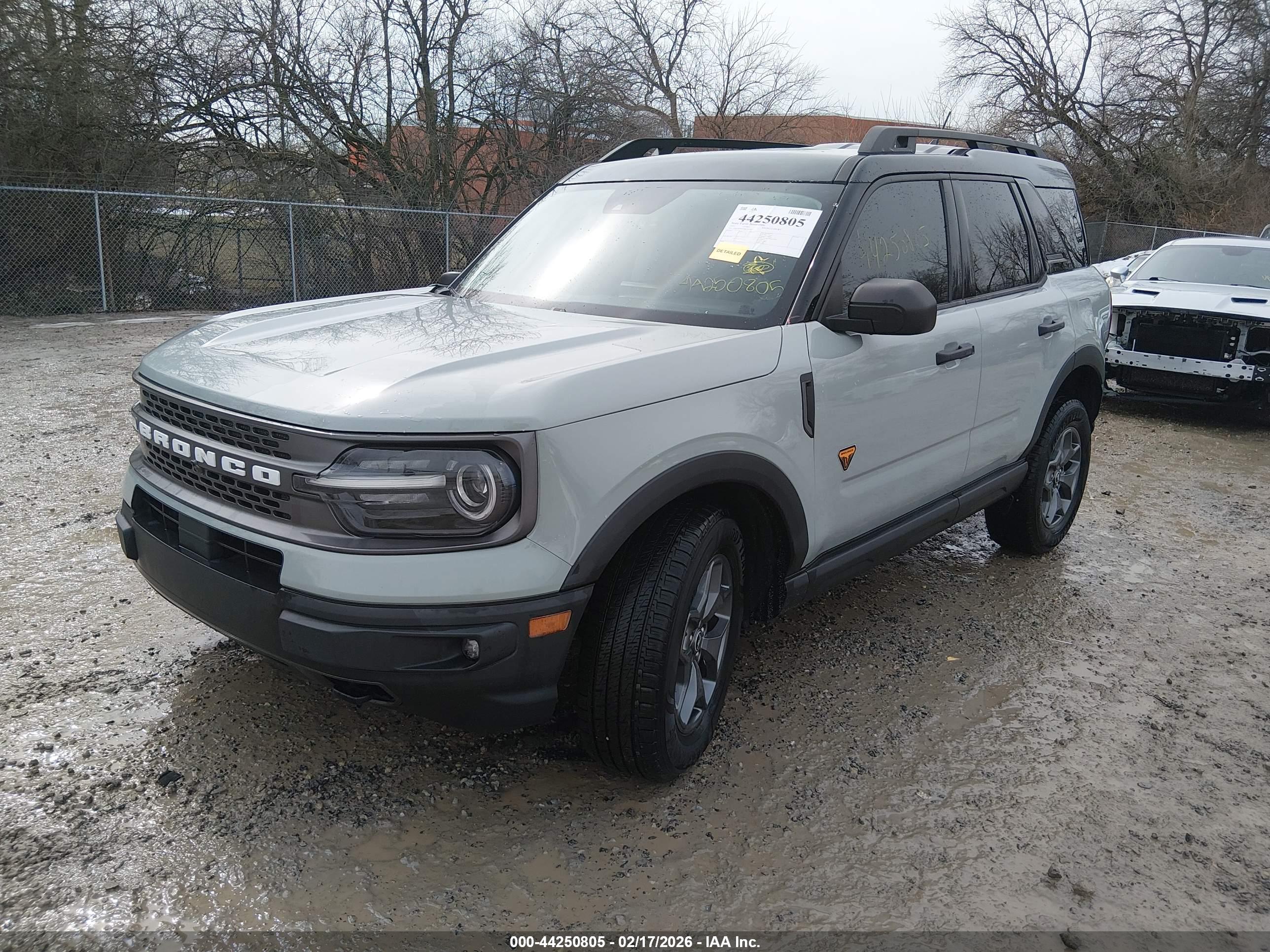 FORD BRONCO image 2