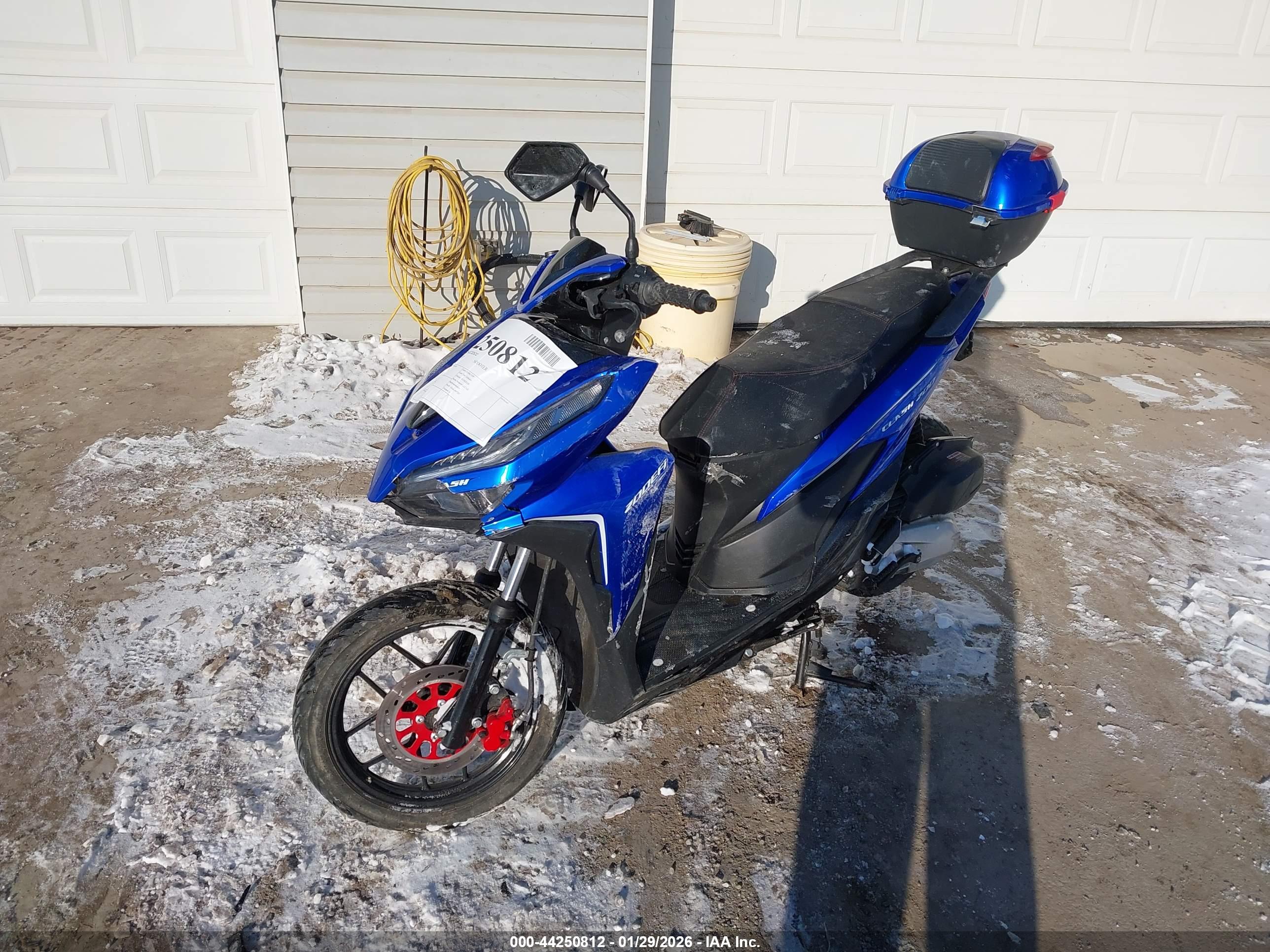 QIANXIN SCOOTER image 2