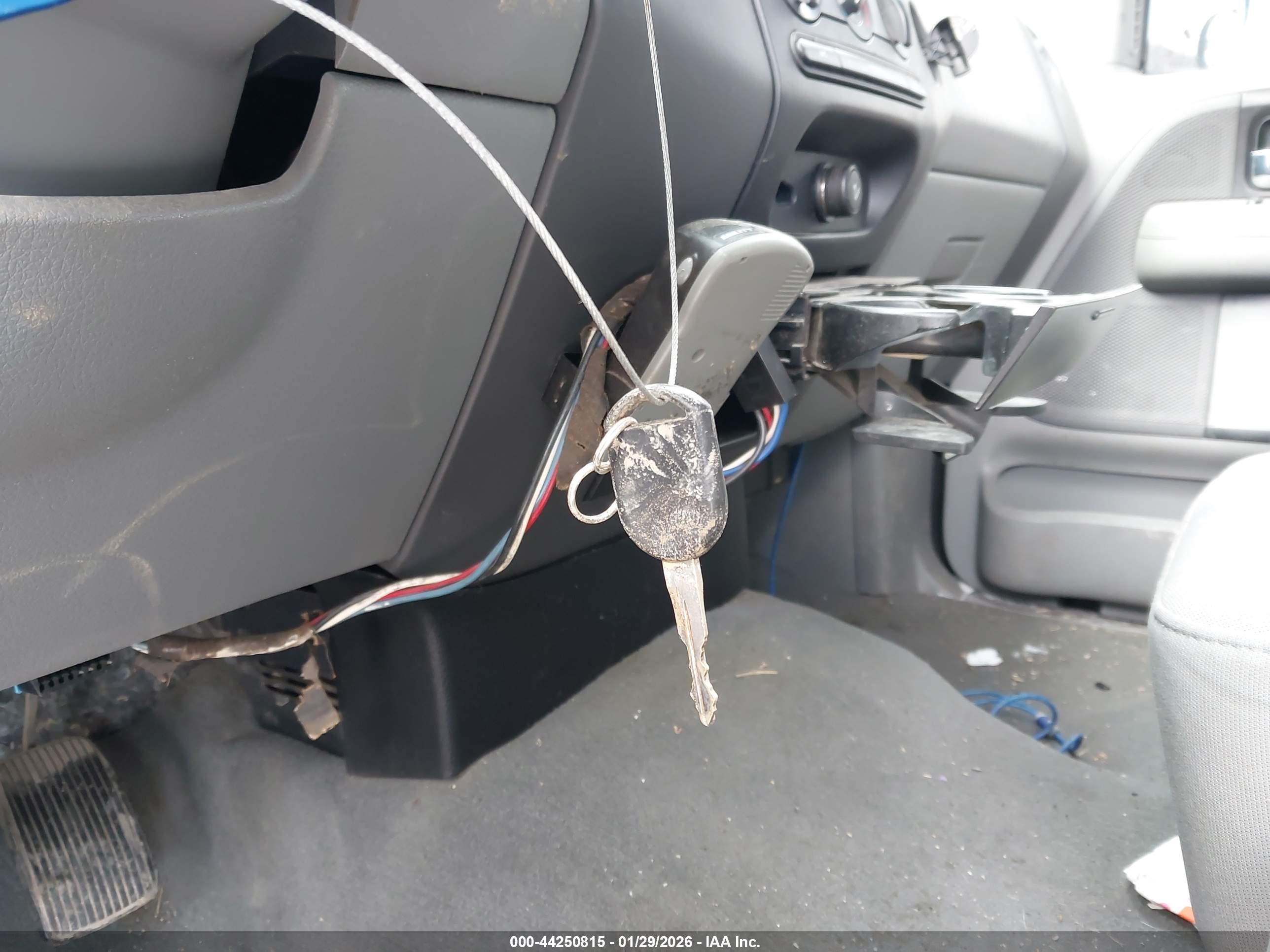 FORD F-150 image 11