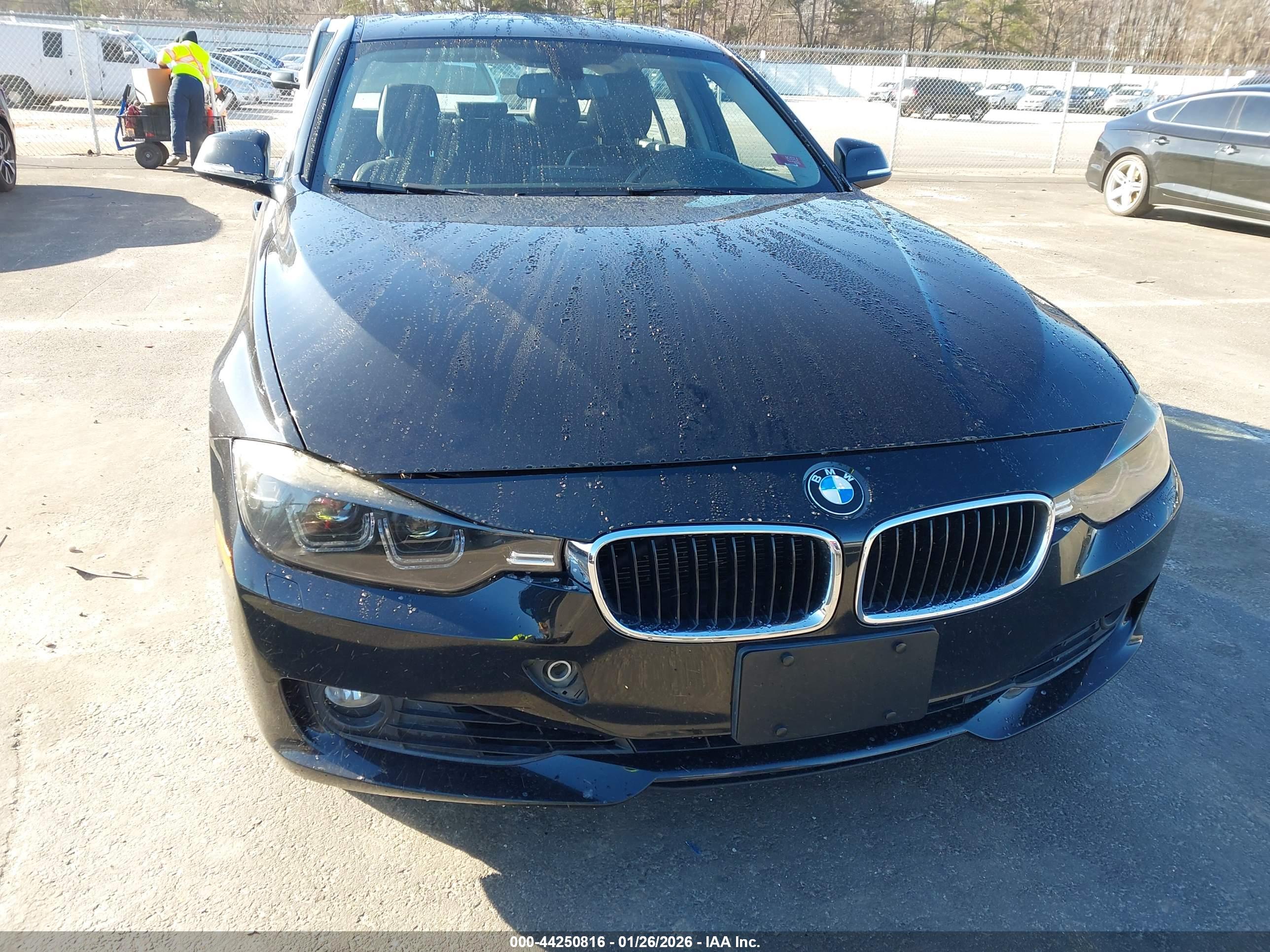 BMW 328I image 6