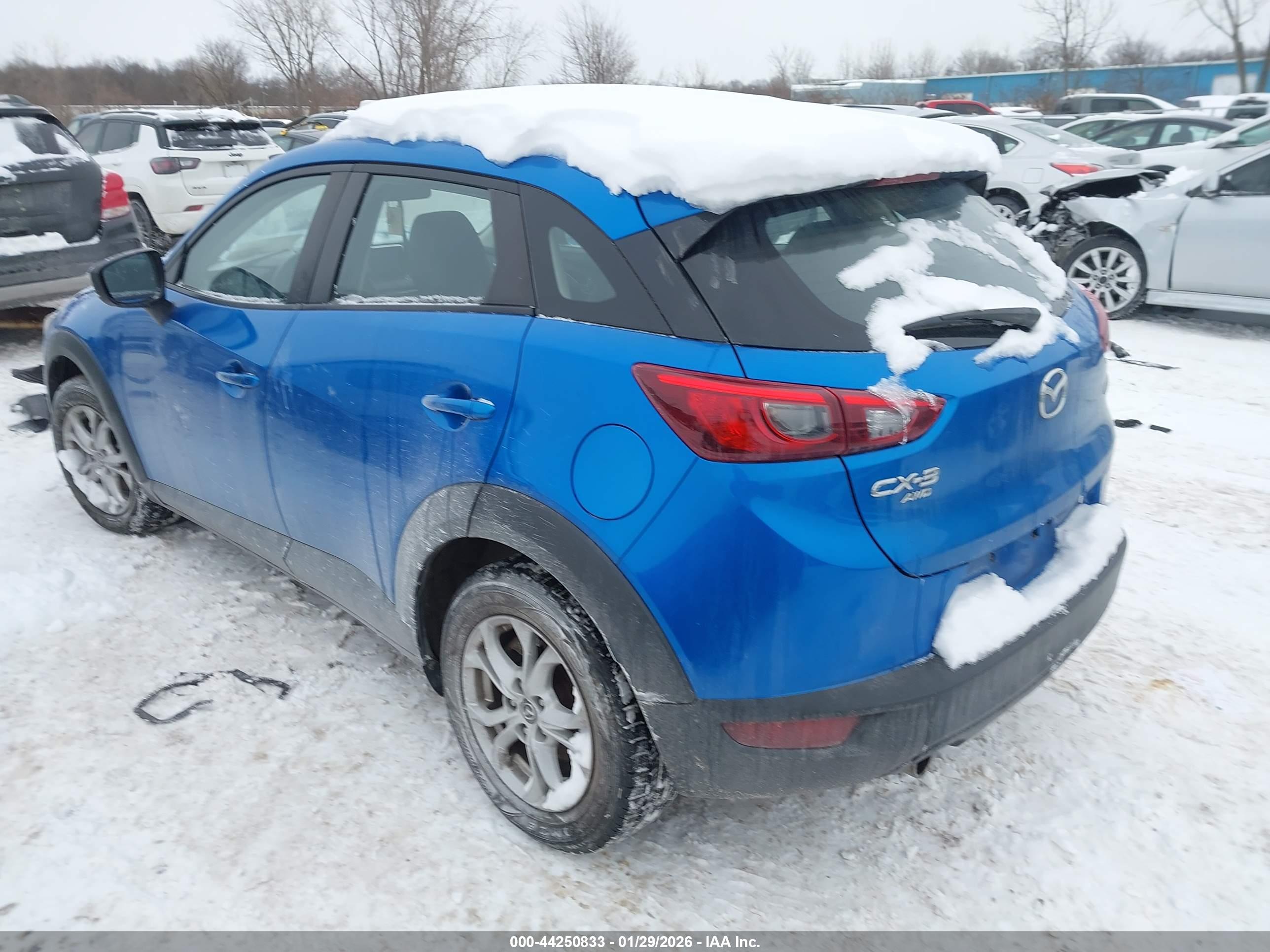 MAZDA CX-3 image 3