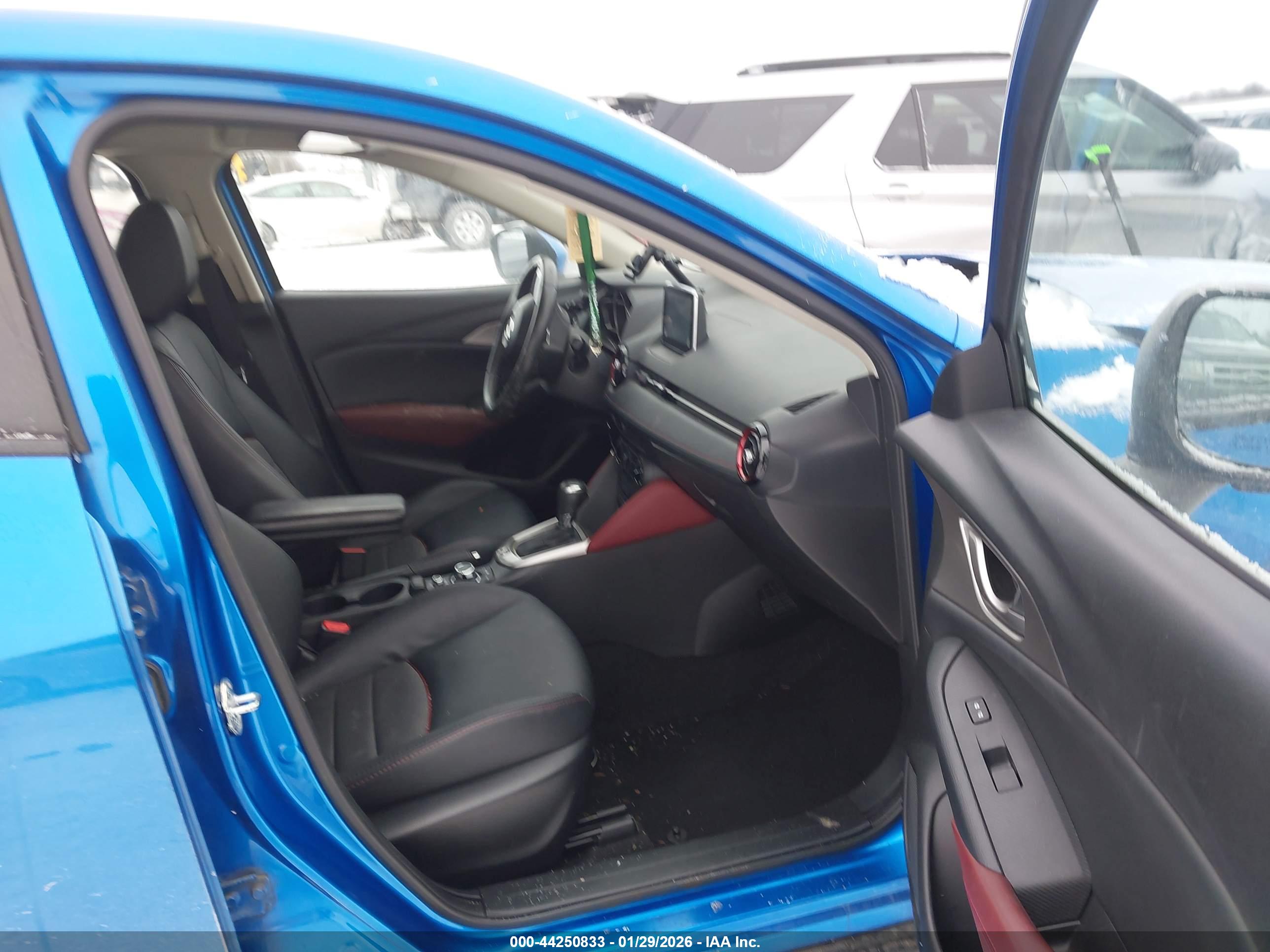 MAZDA CX-3 image 5