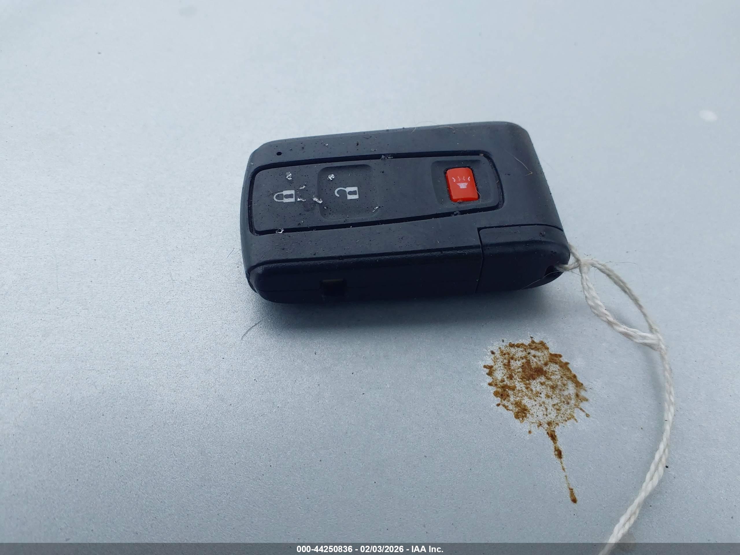 TOYOTA PRIUS image 11
