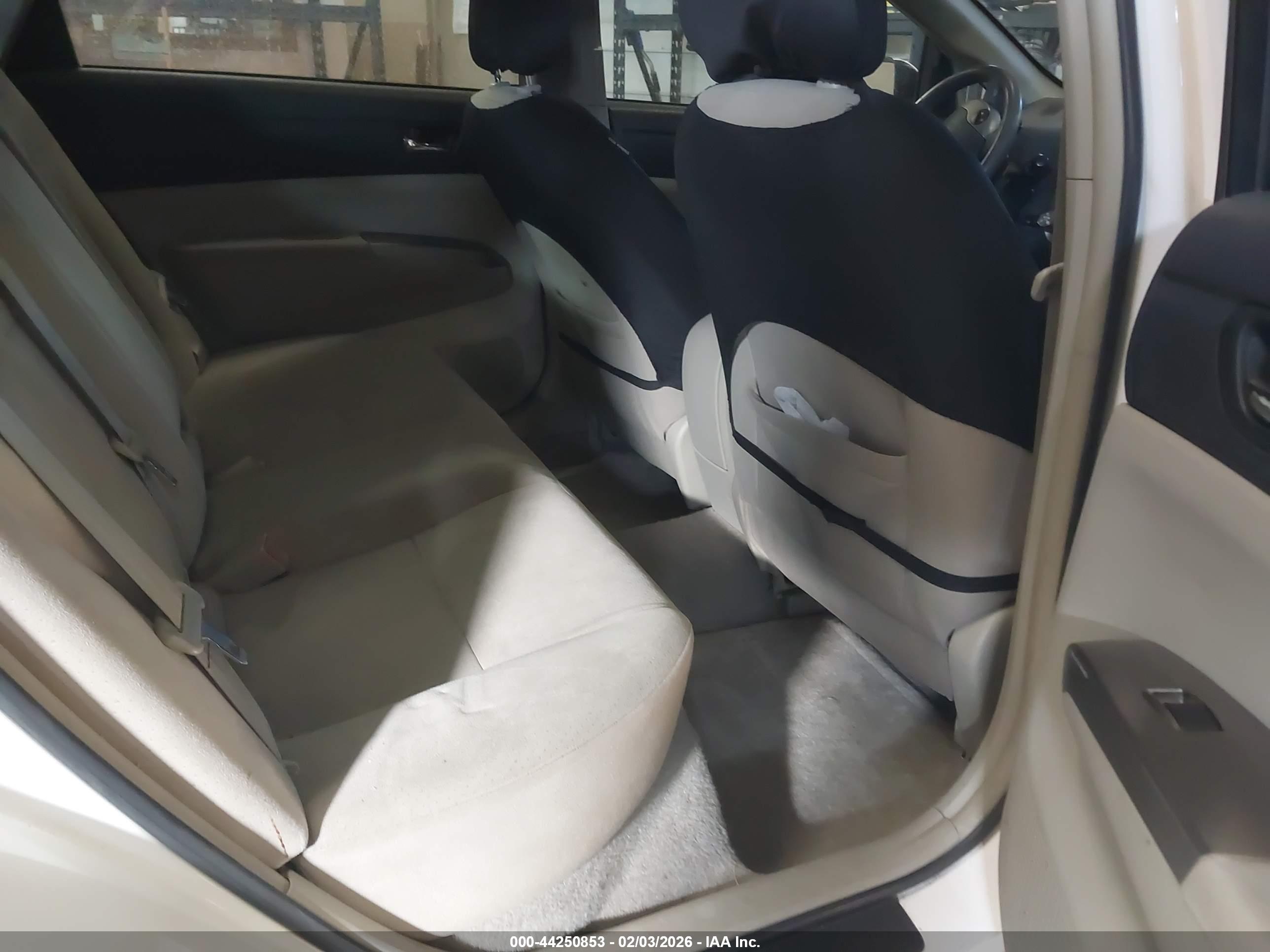 TOYOTA PRIUS image 8