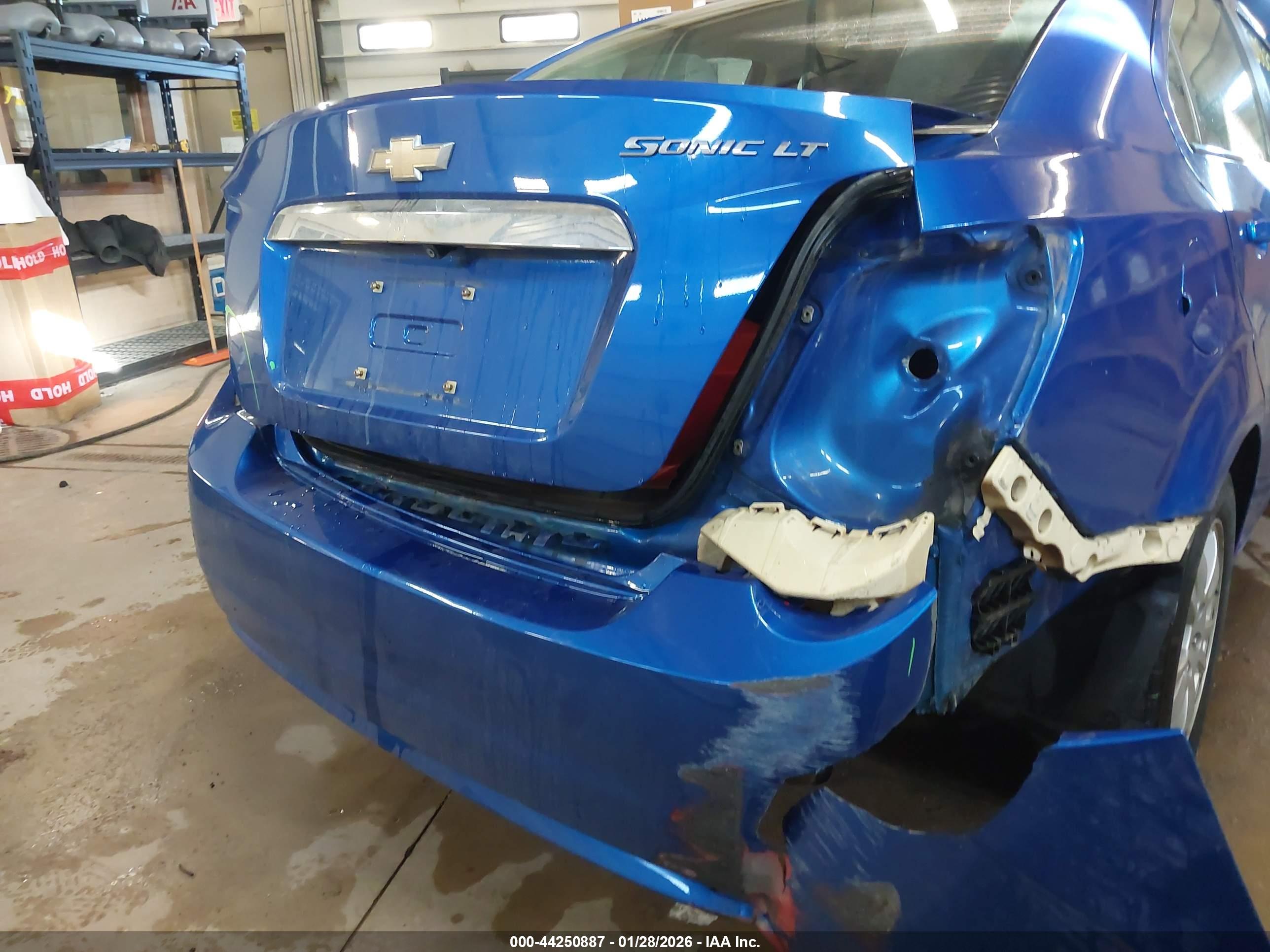 CHEVROLET SONIC image 6