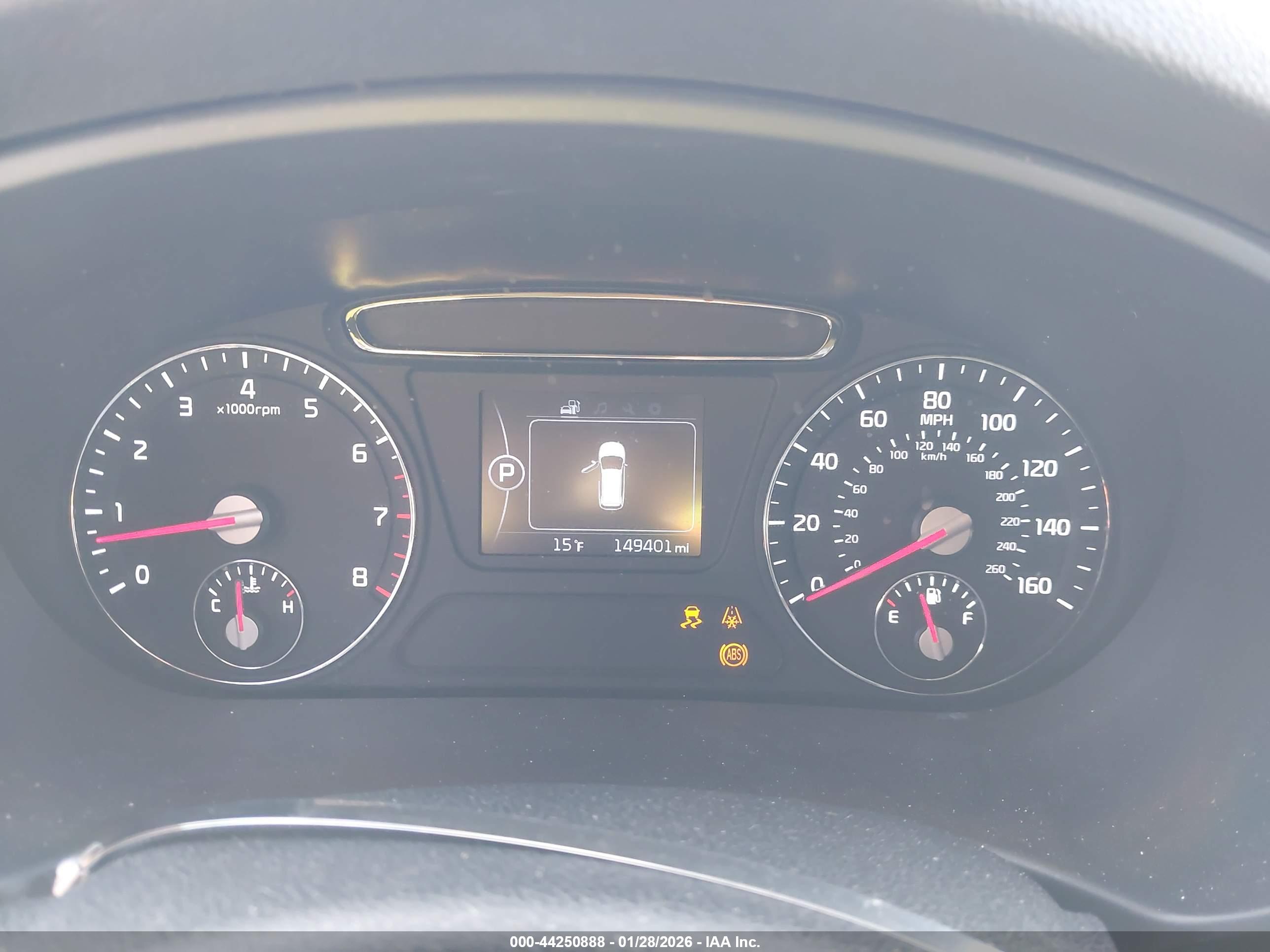 KIA SORENTO image 7