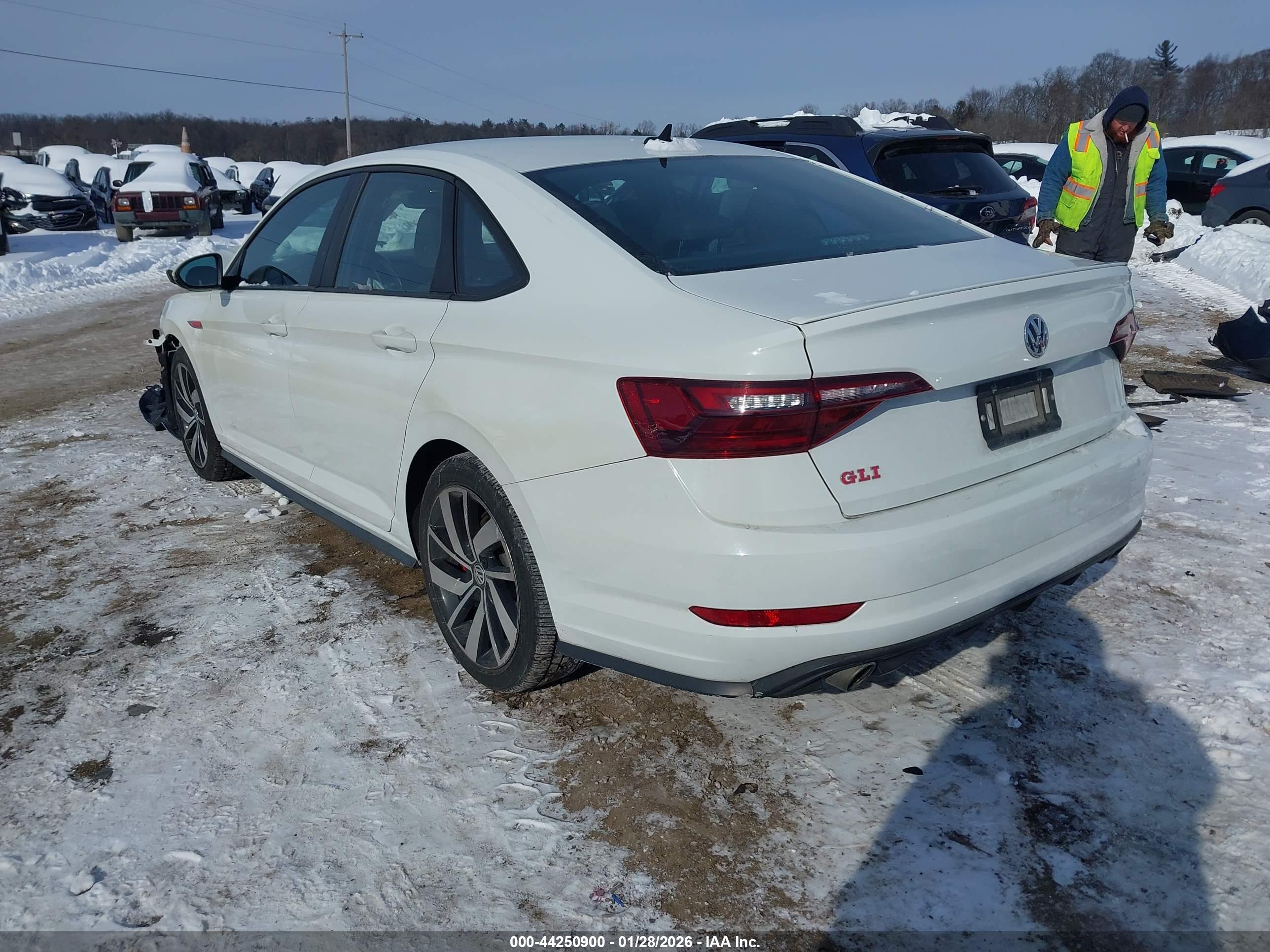 VOLKSWAGEN JETTA image 3