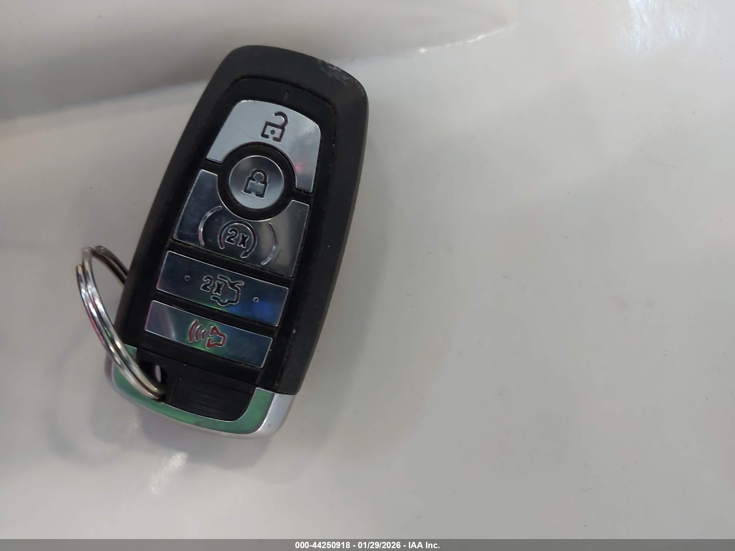 FORD EDGE image 11