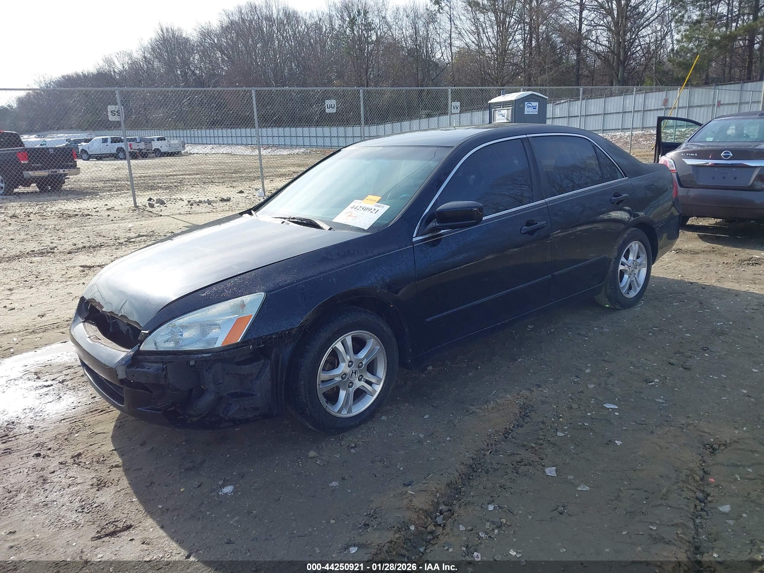HONDA ACCORD image 2