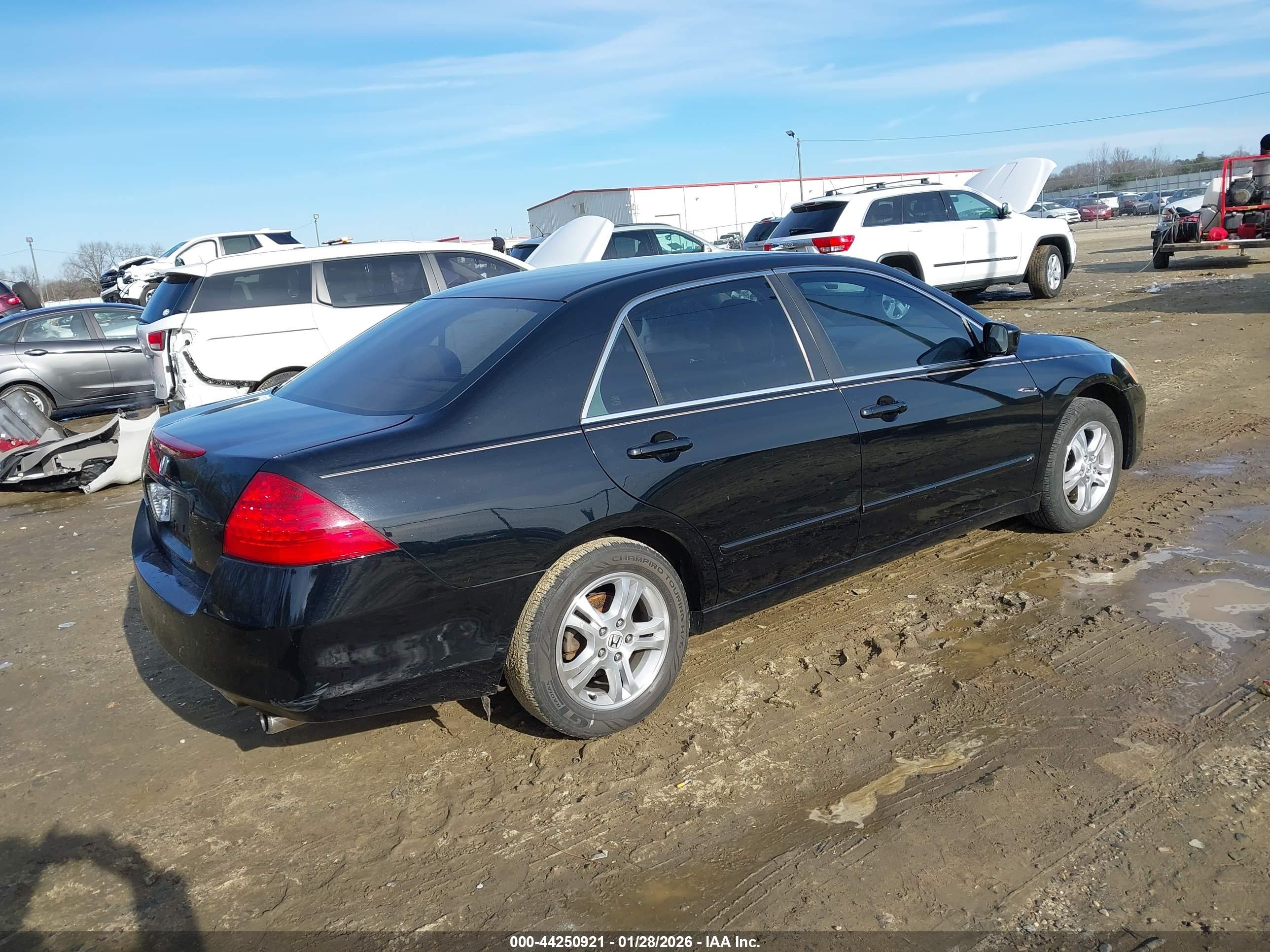 HONDA ACCORD image 4