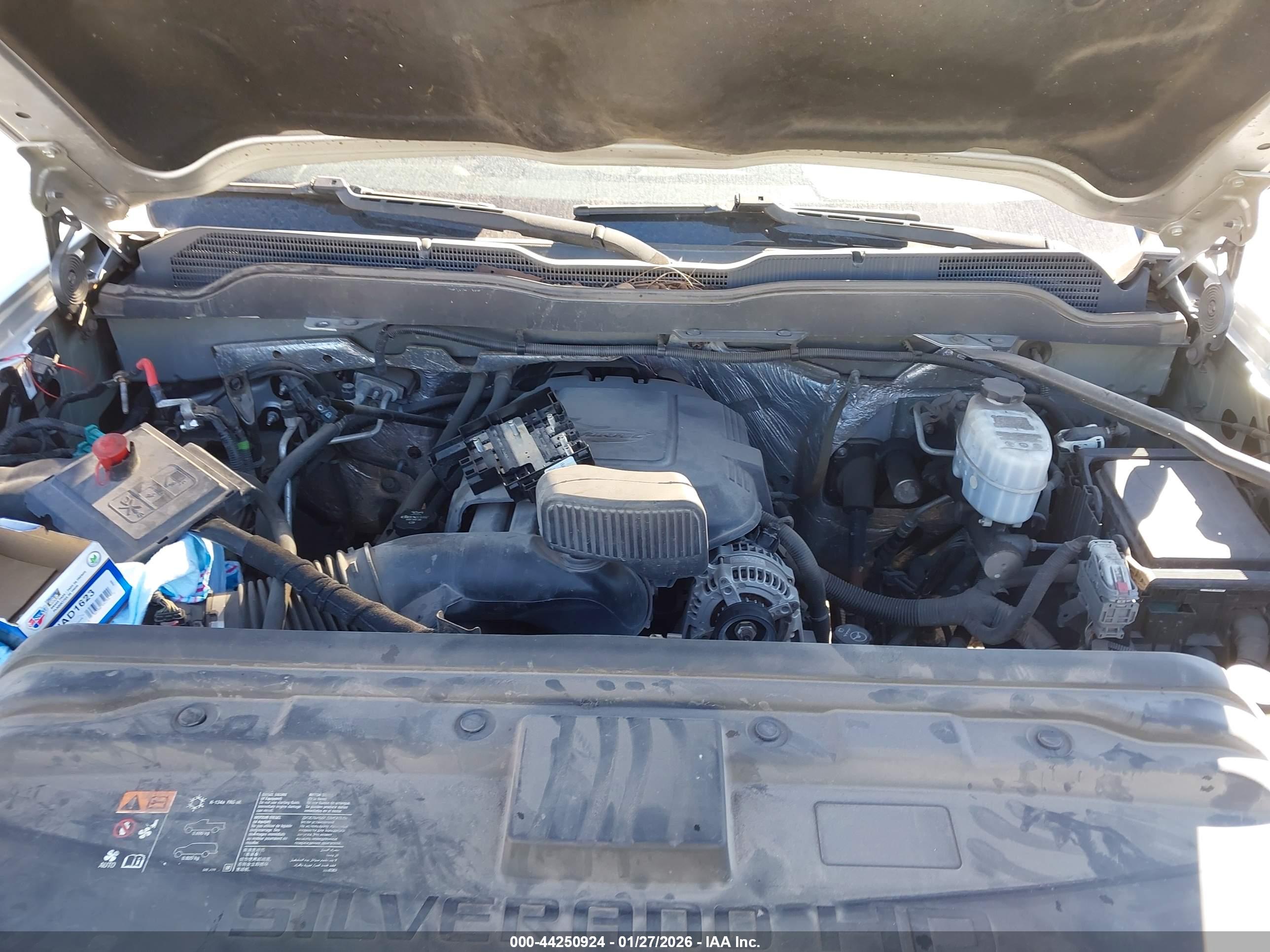 CHEVROLET SILVERADO image 10