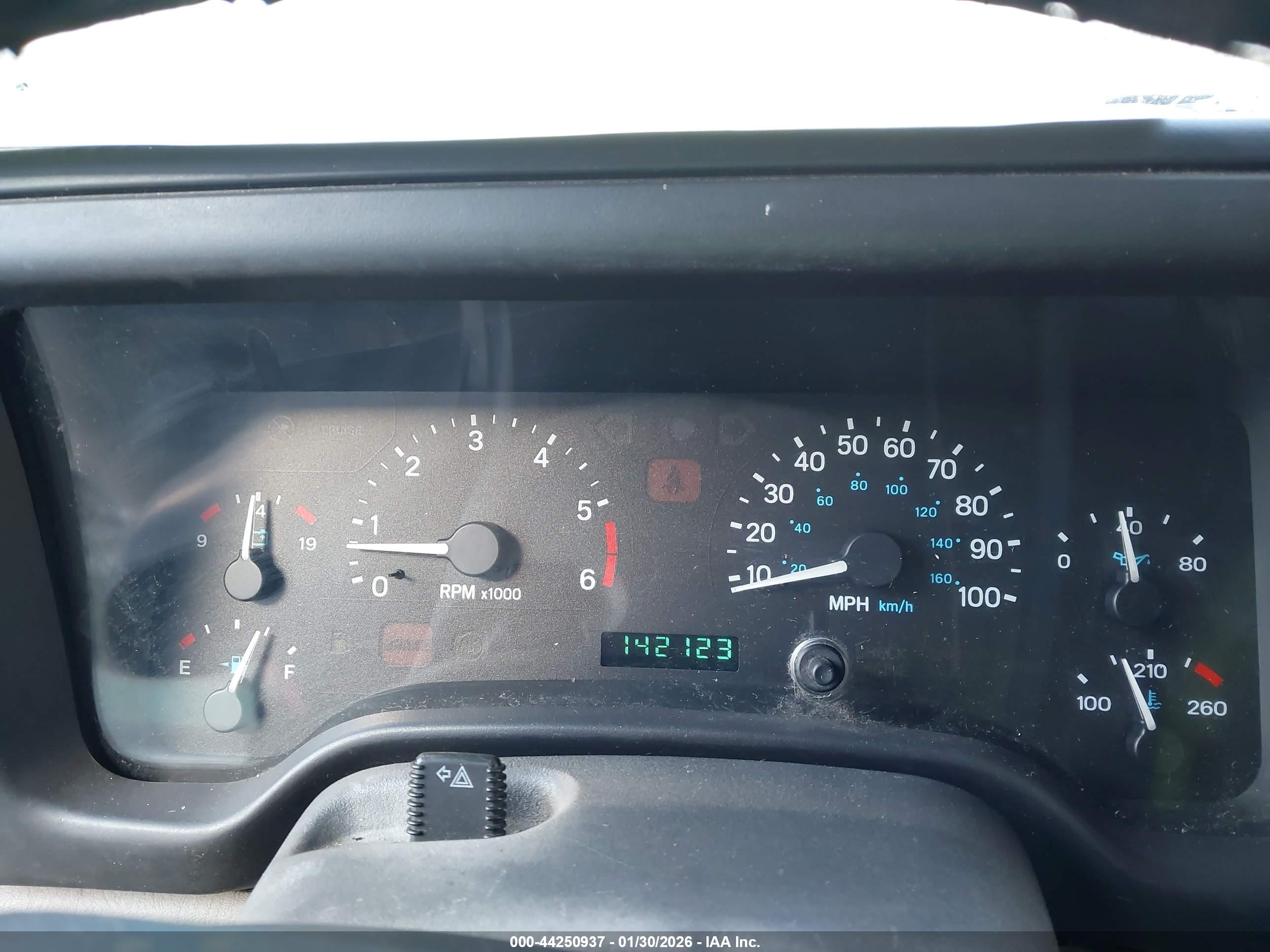 JEEP WRANGLER image 7