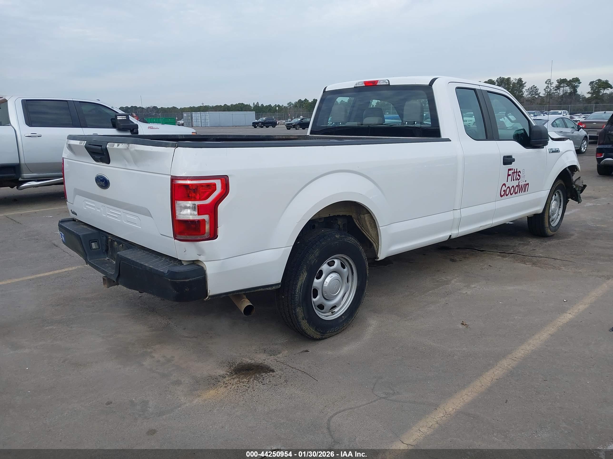 FORD F-150 image 4