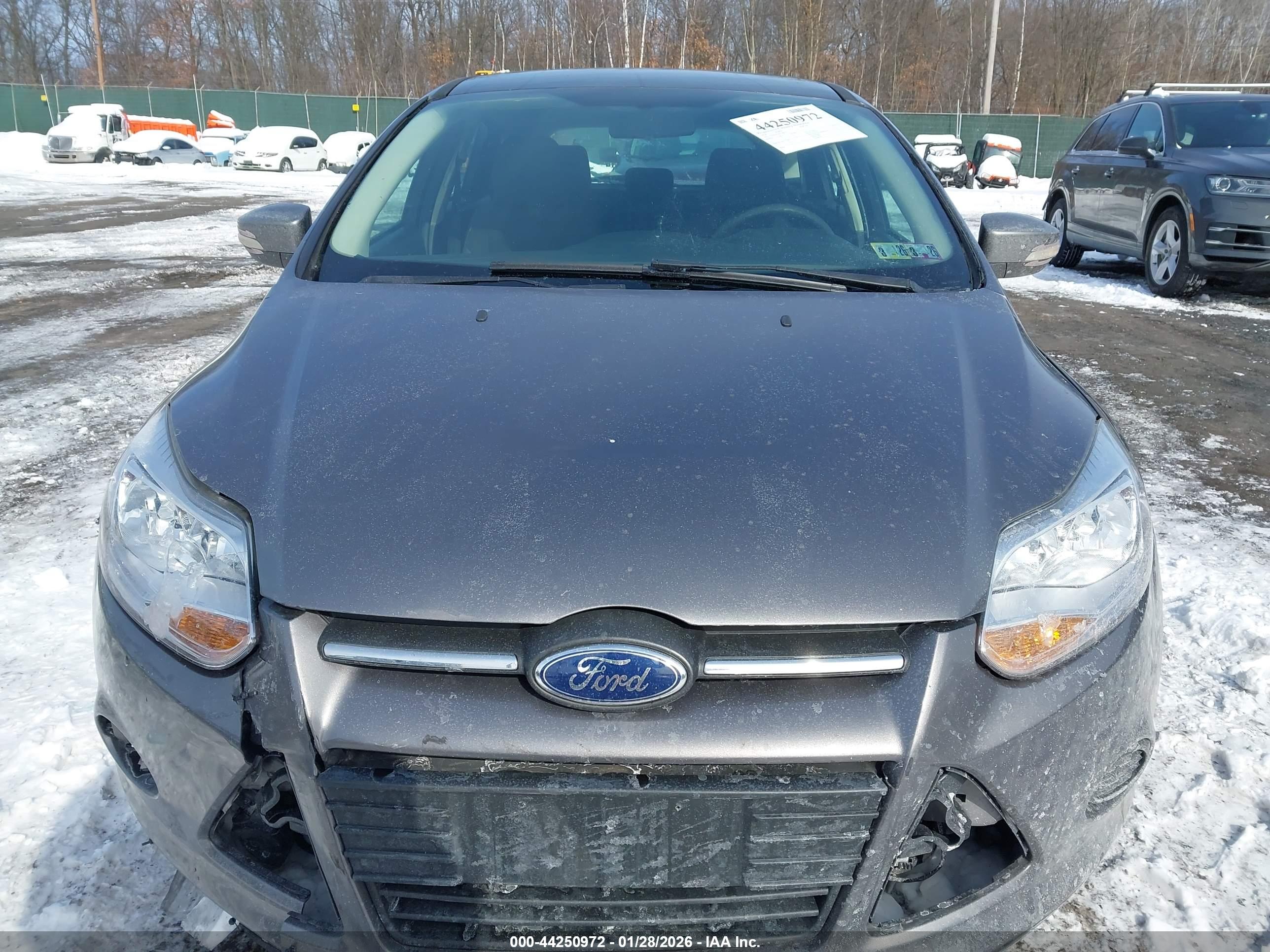 FORD FOCUS image 6