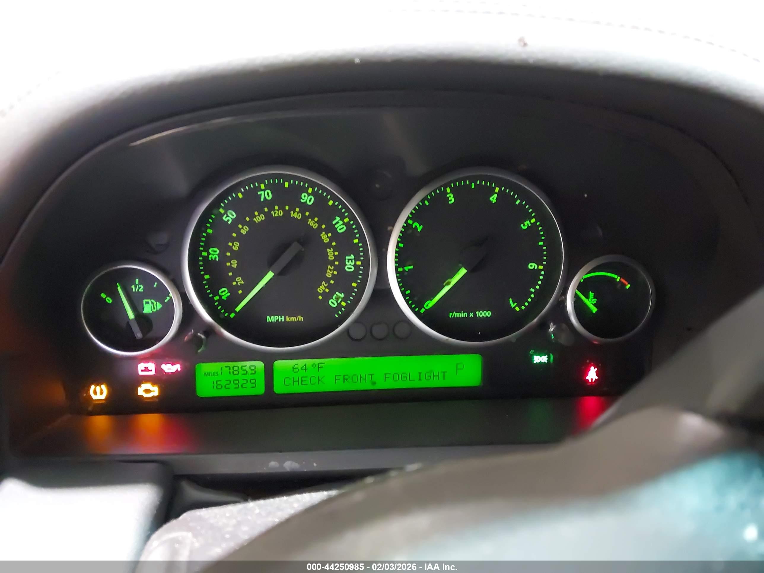 LAND ROVER image 7