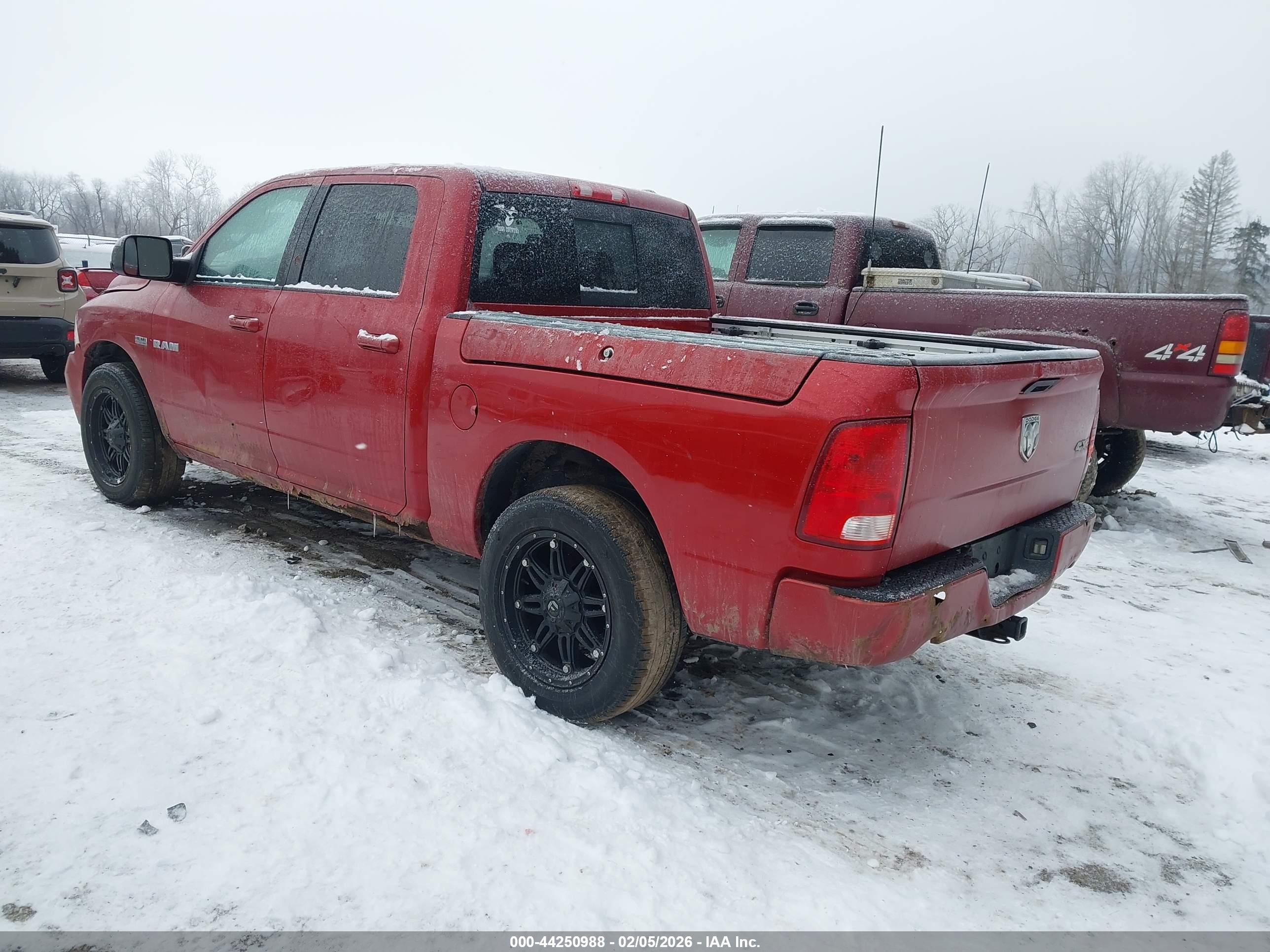 DODGE RAM image 3