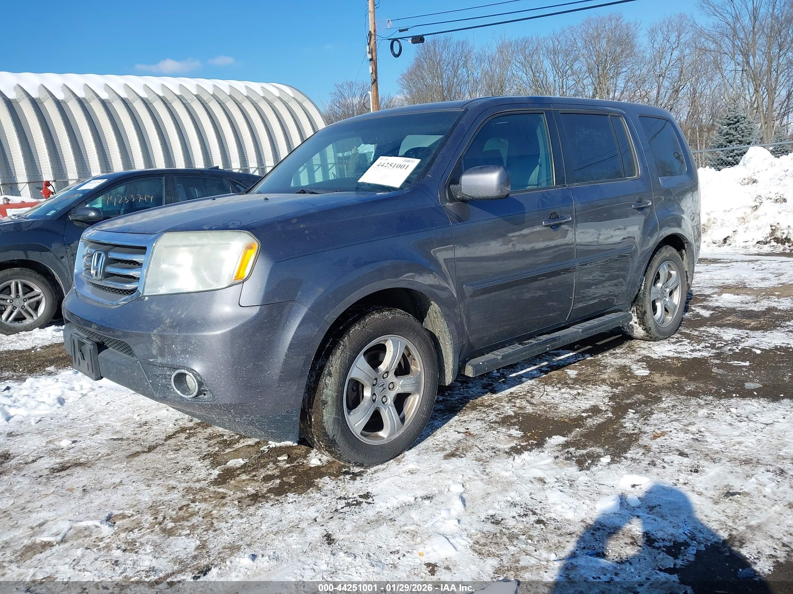 HONDA PILOT image 2
