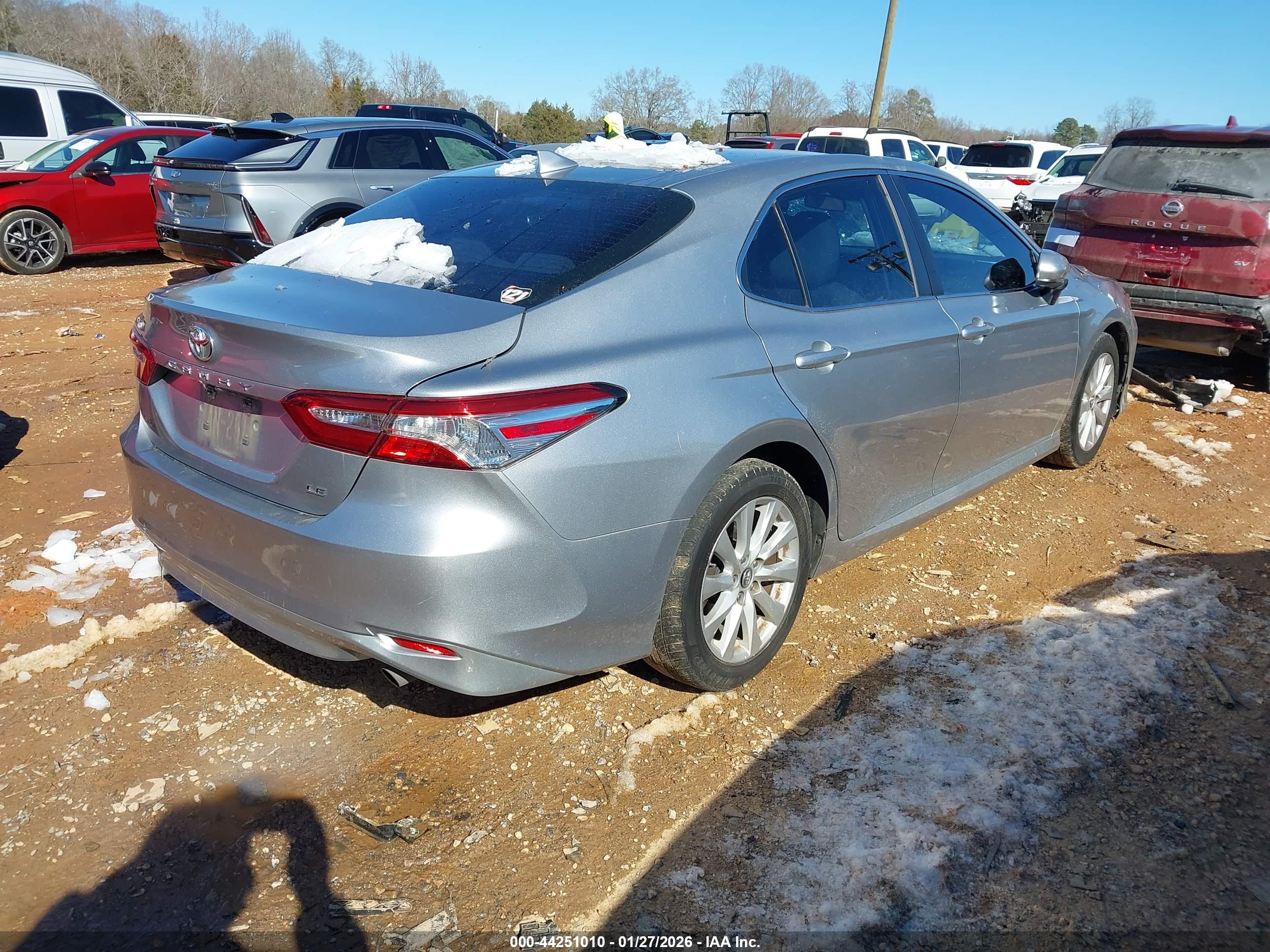 TOYOTA CAMRY image 4