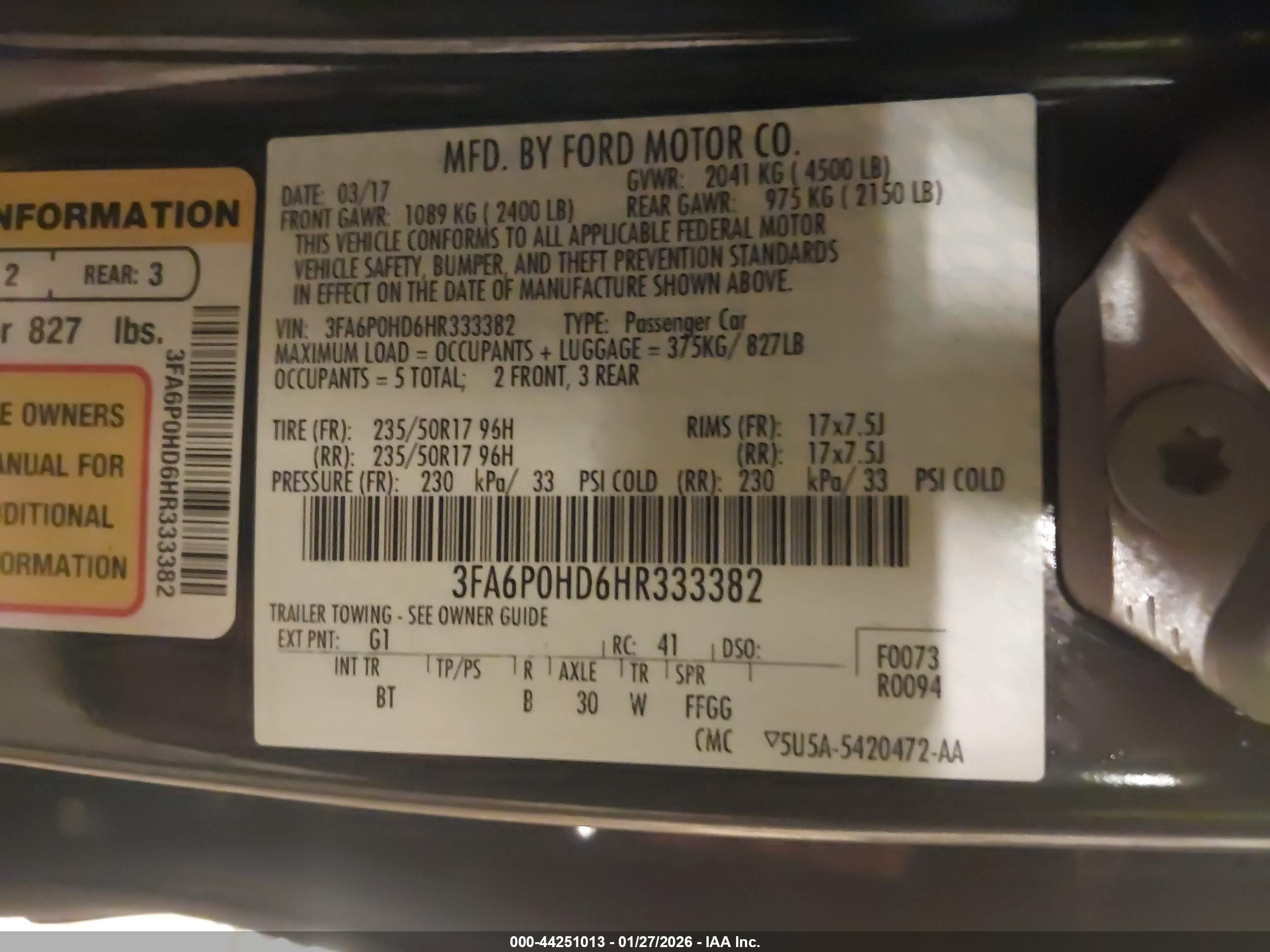 FORD FUSION image 9