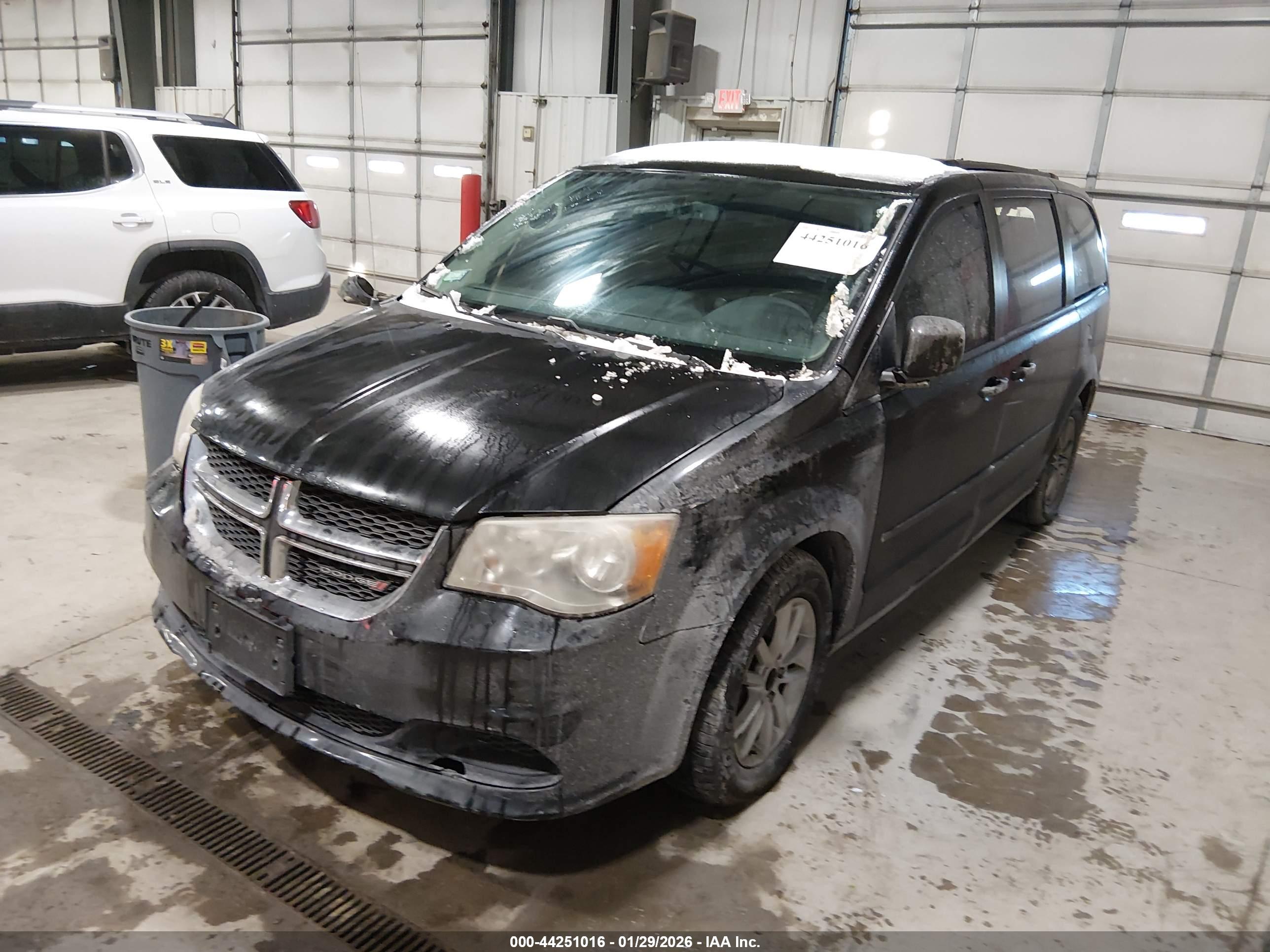 DODGE GRAND image 2