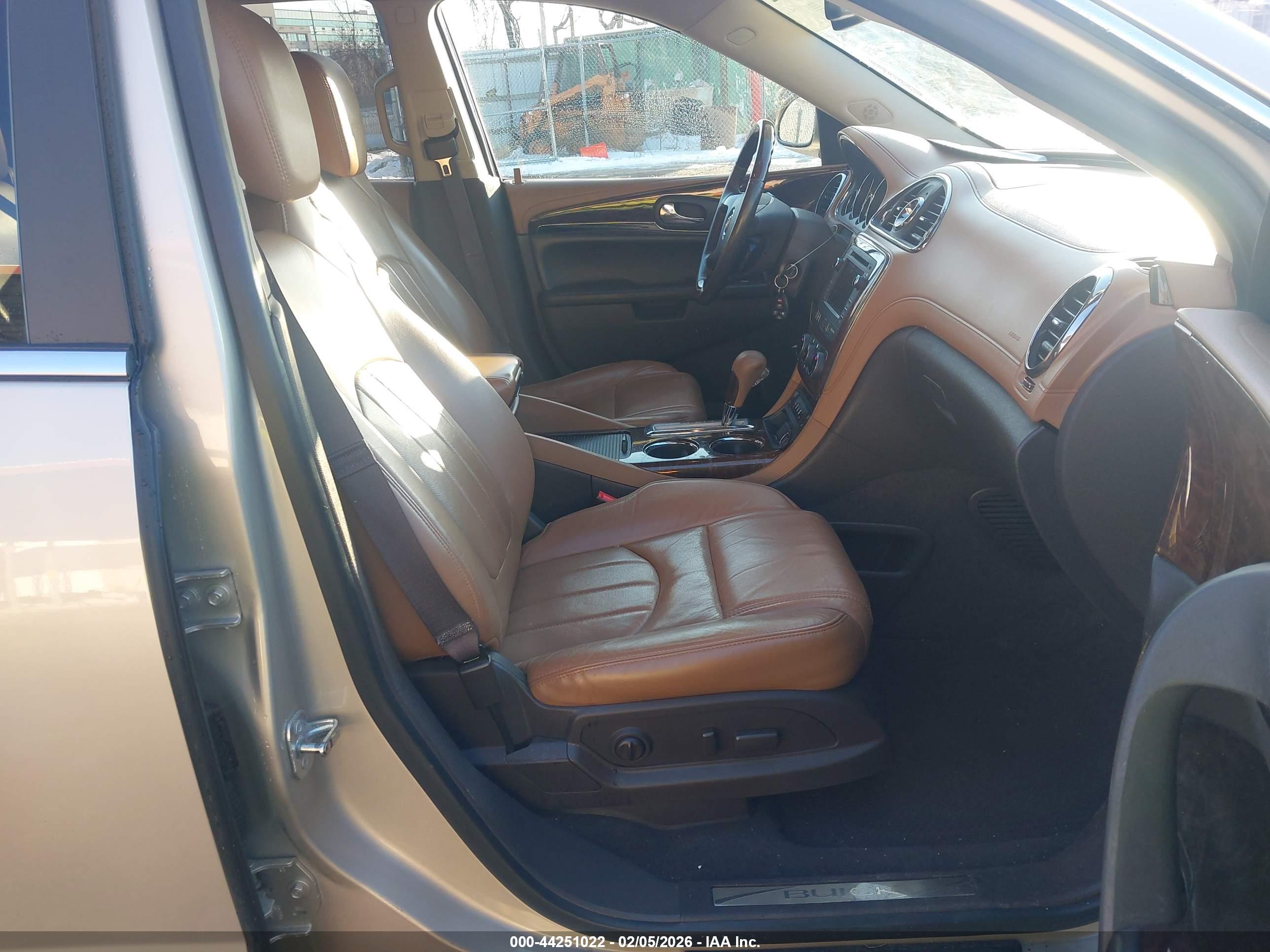 BUICK ENCLAVE image 5