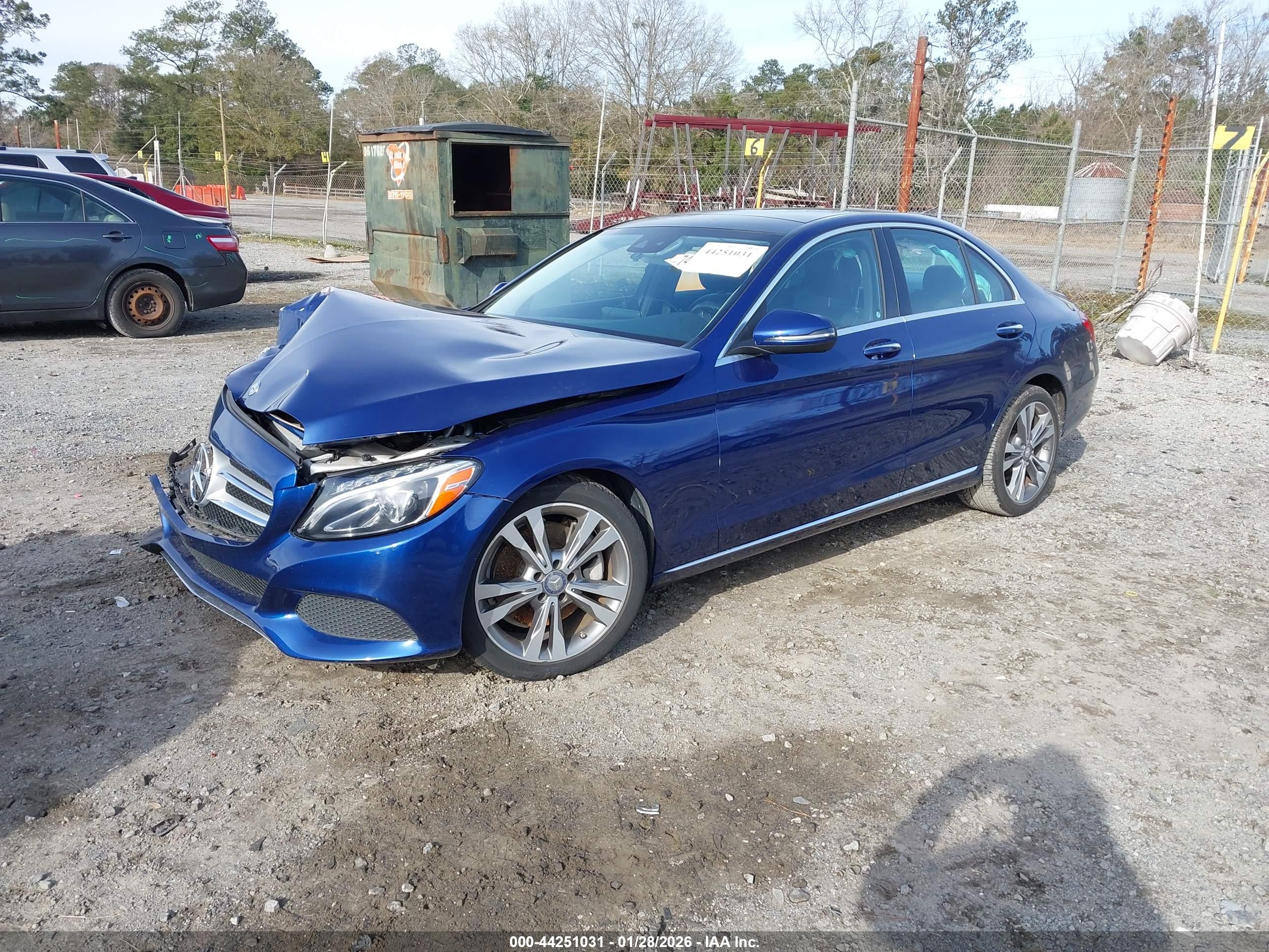 MERCEDES-BENZ C image 2