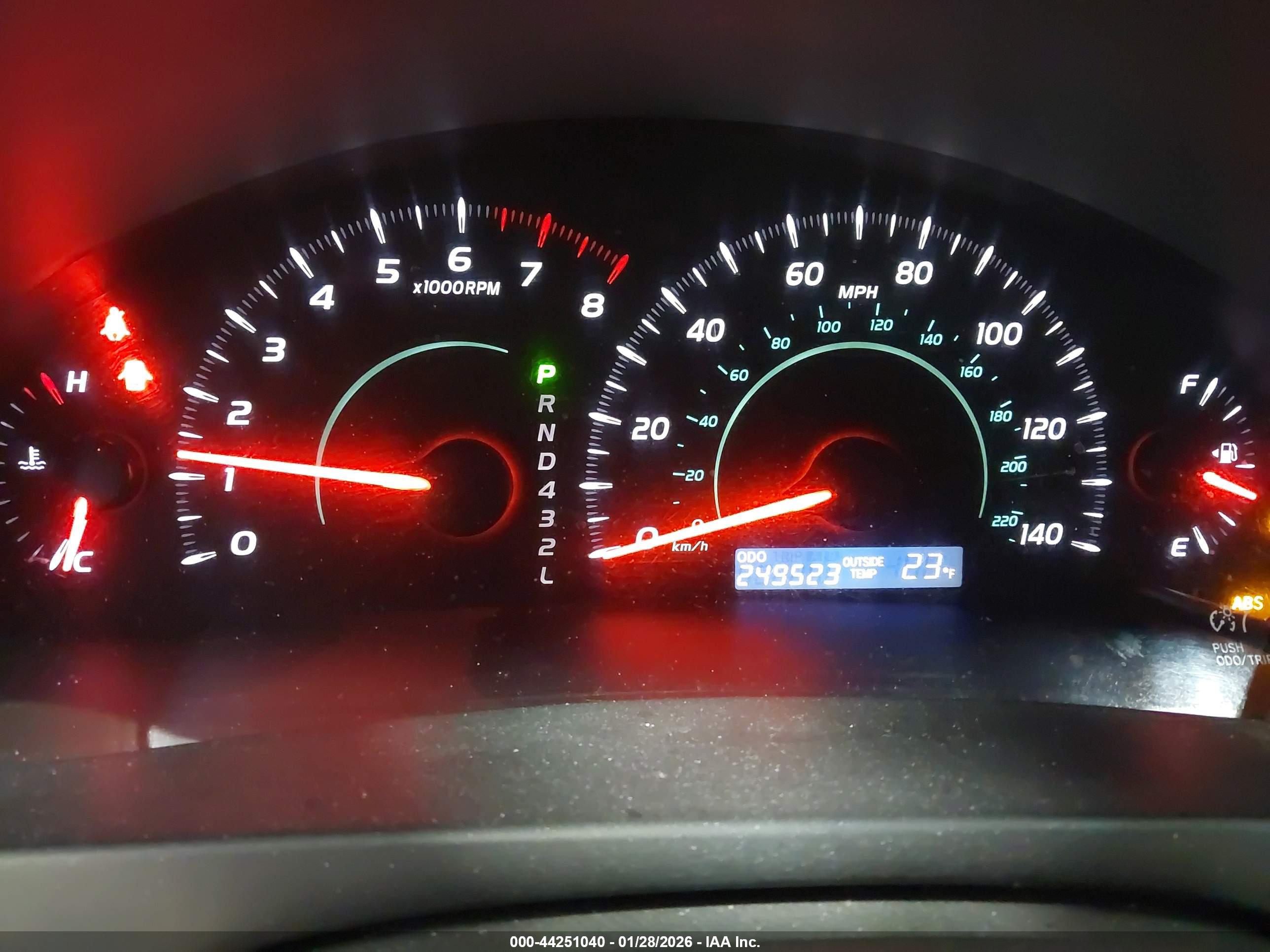 TOYOTA CAMRY image 7