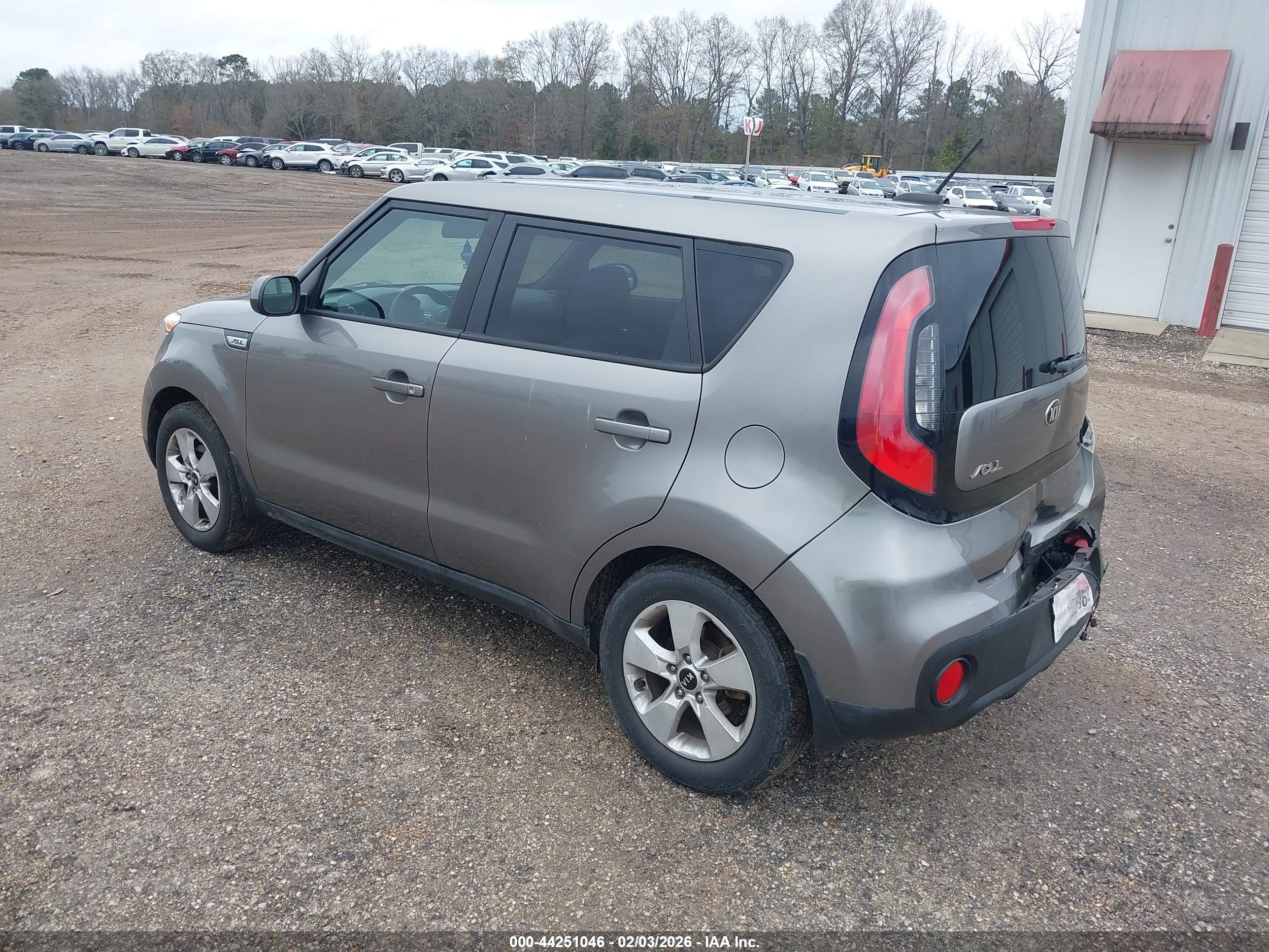 KIA SOUL image 3