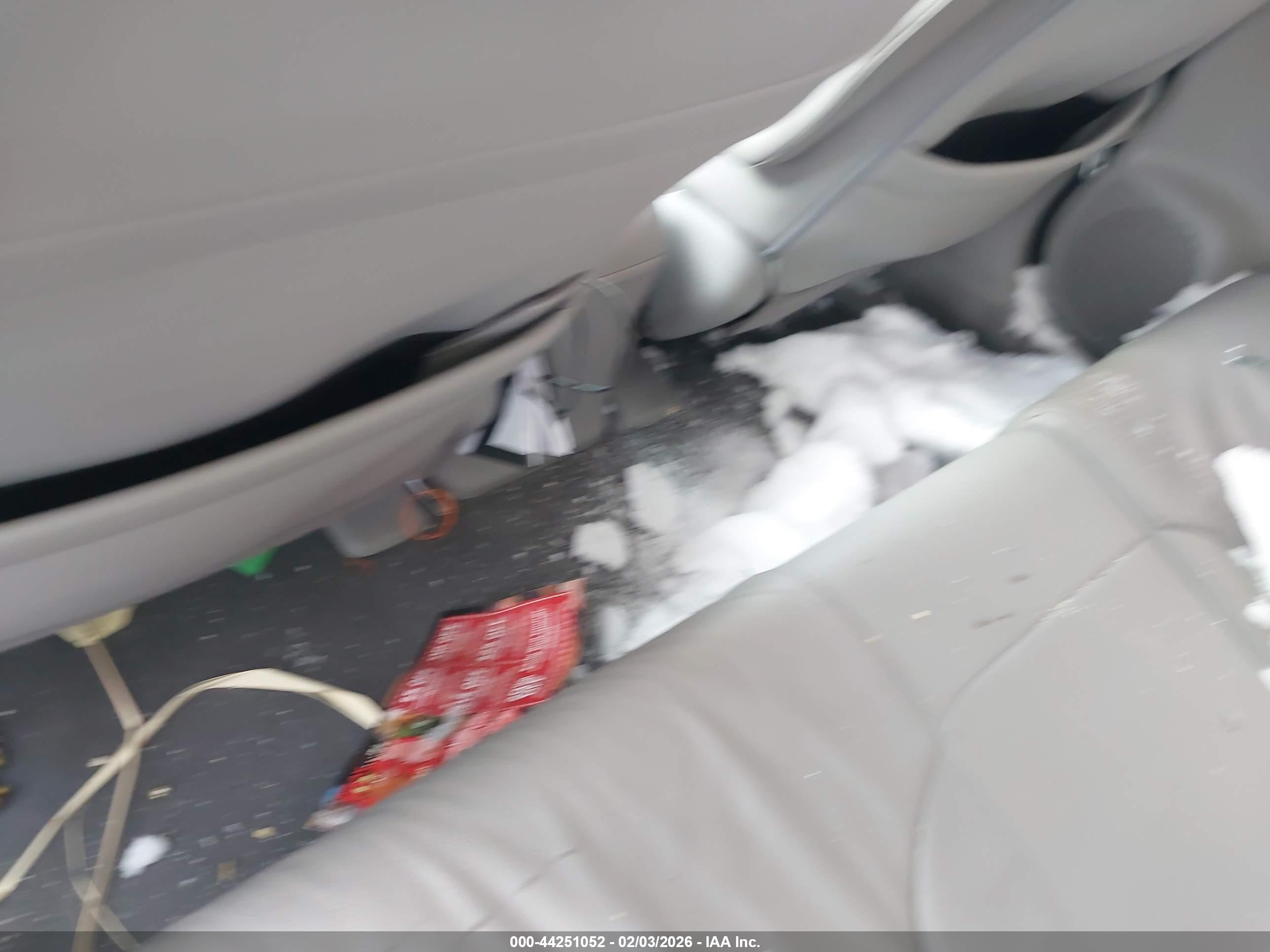 HONDA CR-V image 8