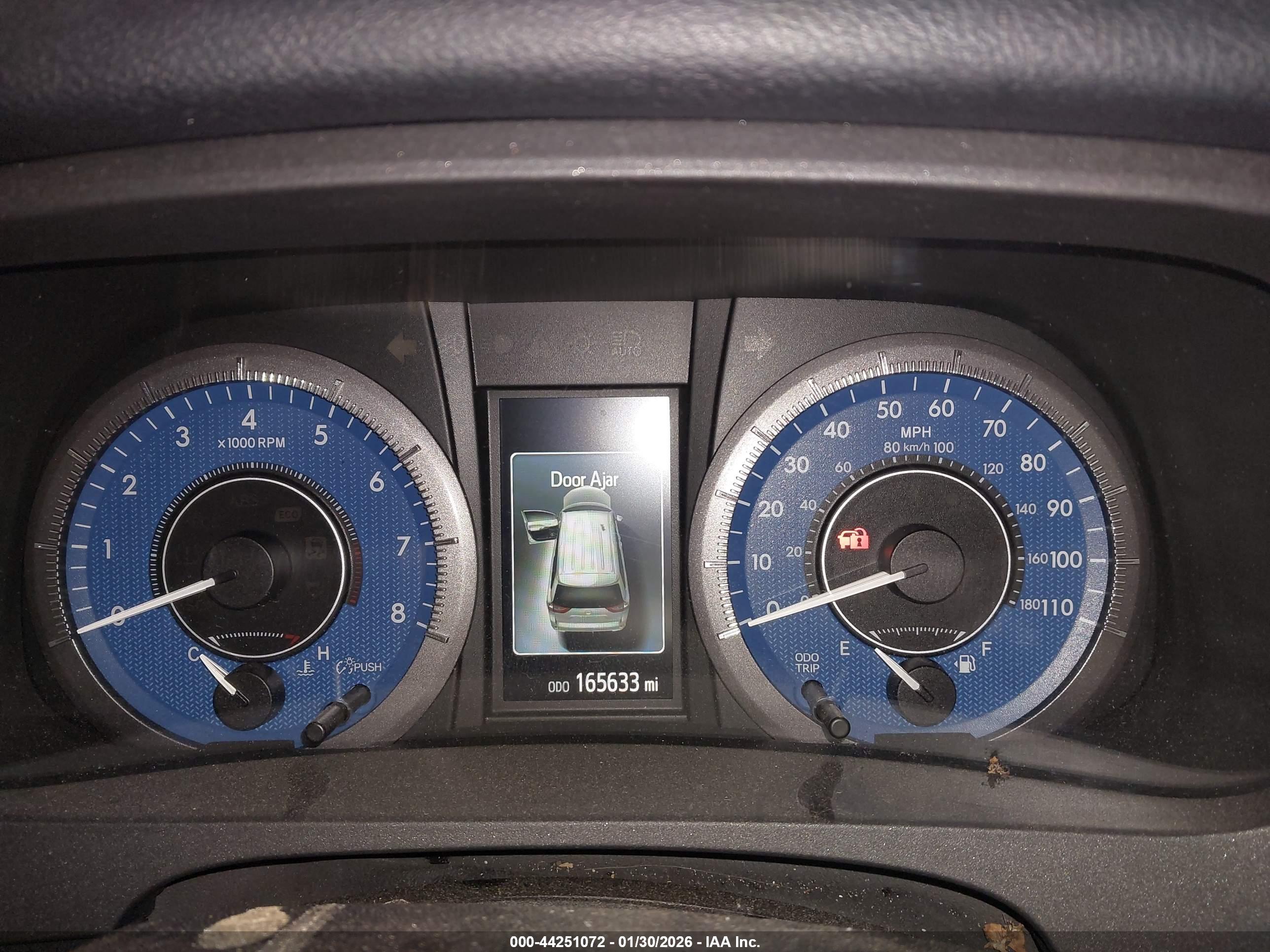 TOYOTA SIENNA image 7