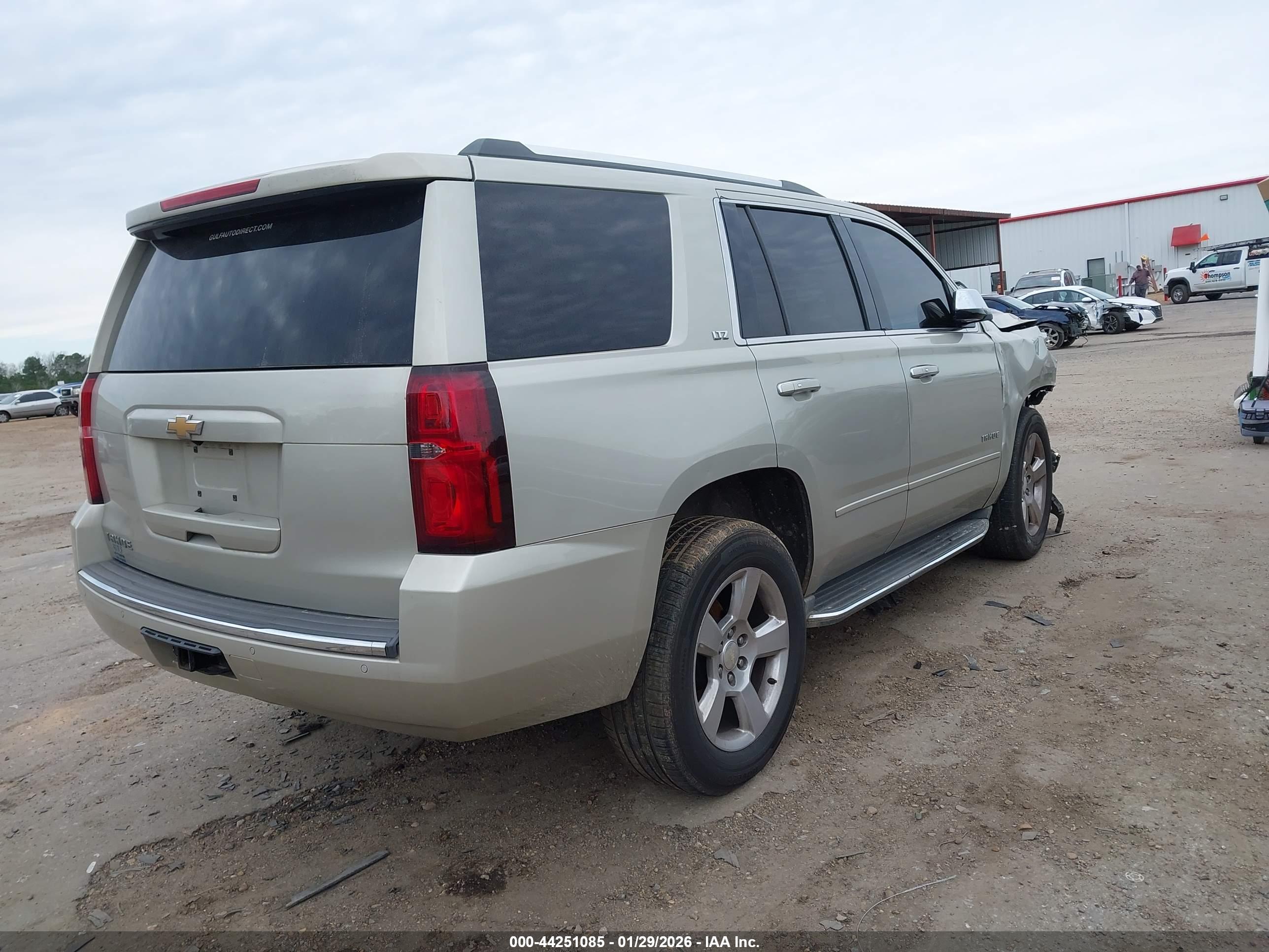 CHEVROLET TAHOE image 4