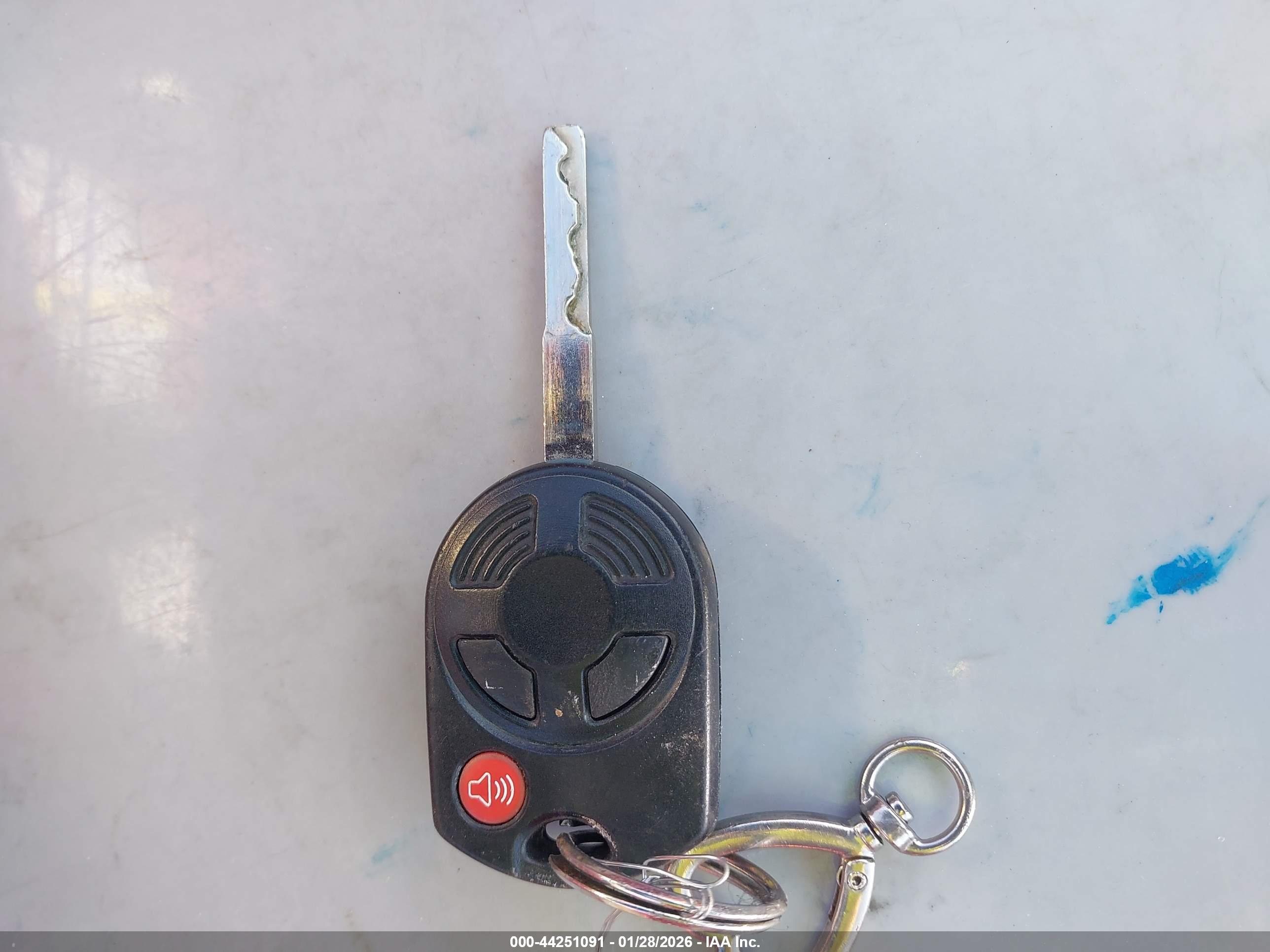 FORD ESCAPE image 11