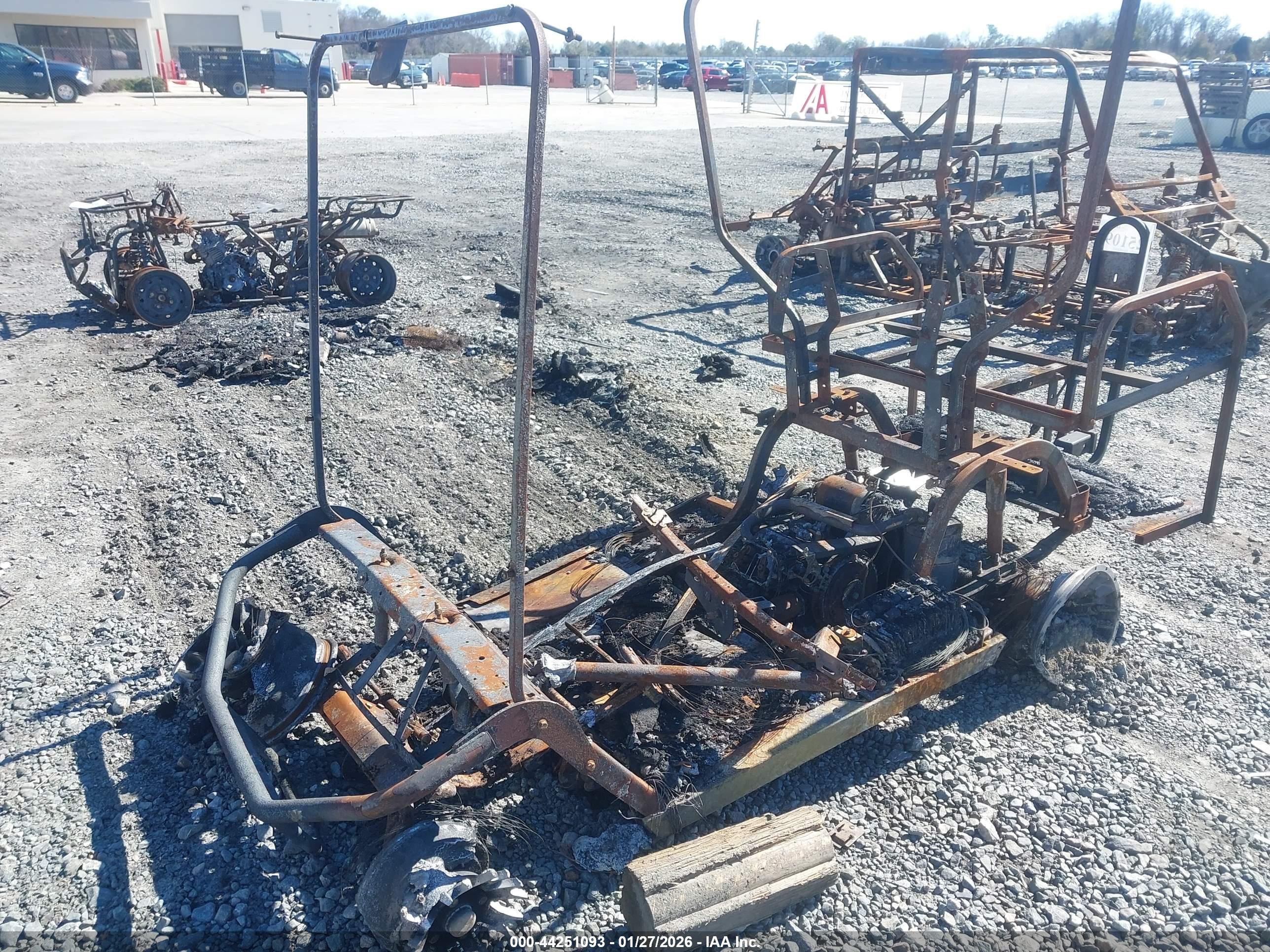 GOLF KART image 6