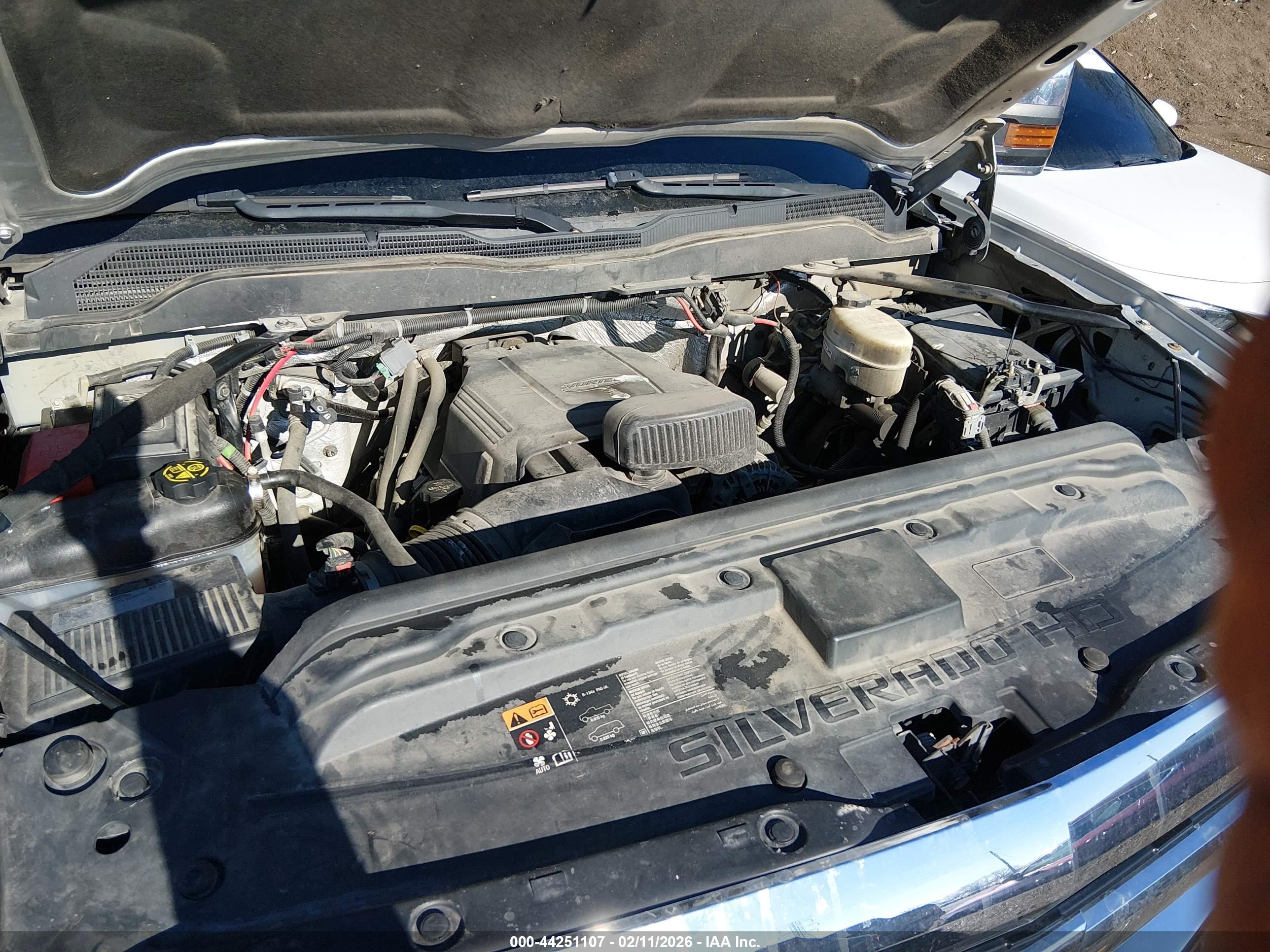 CHEVROLET SILVERADO image 10