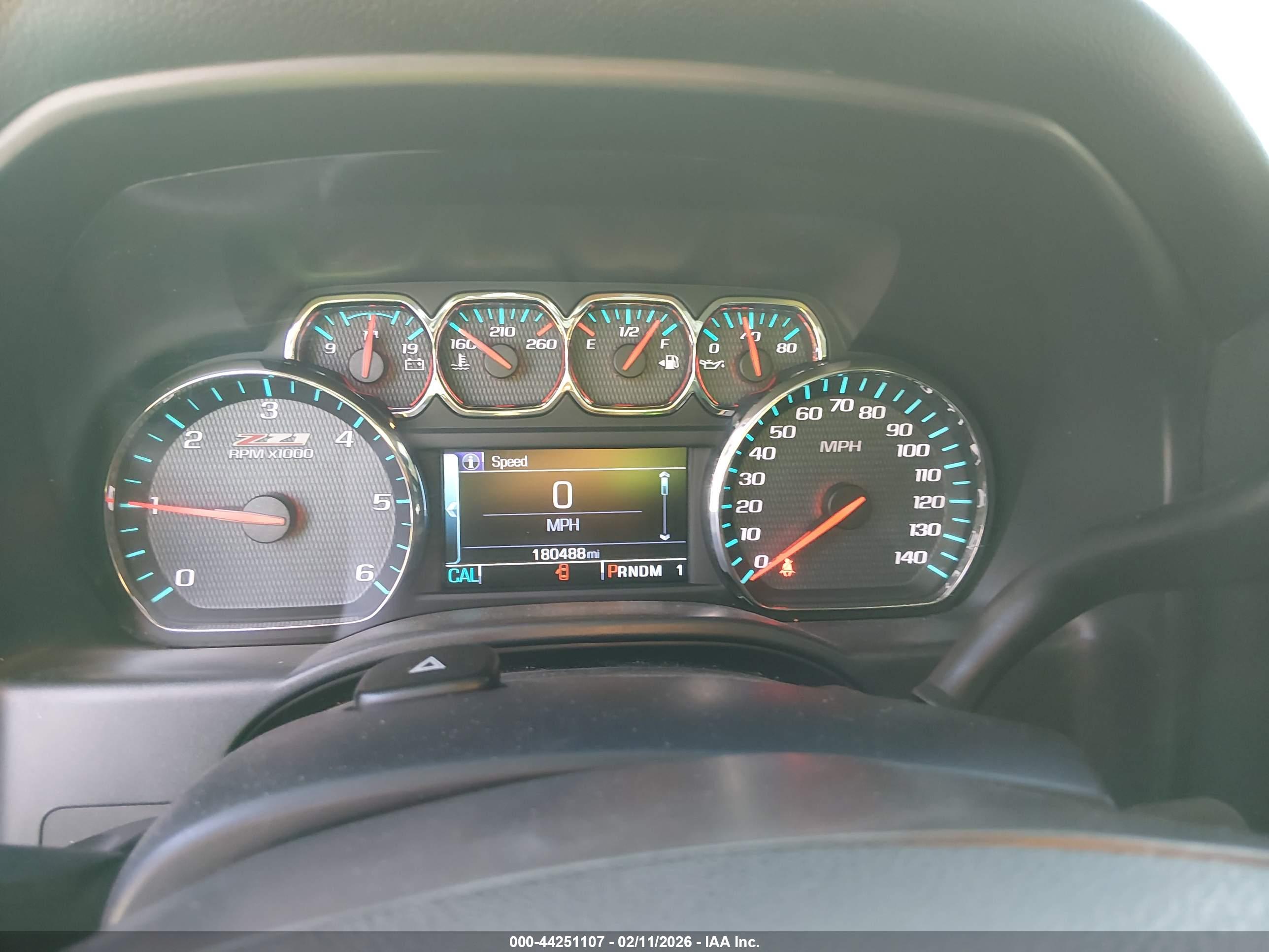 CHEVROLET SILVERADO image 7