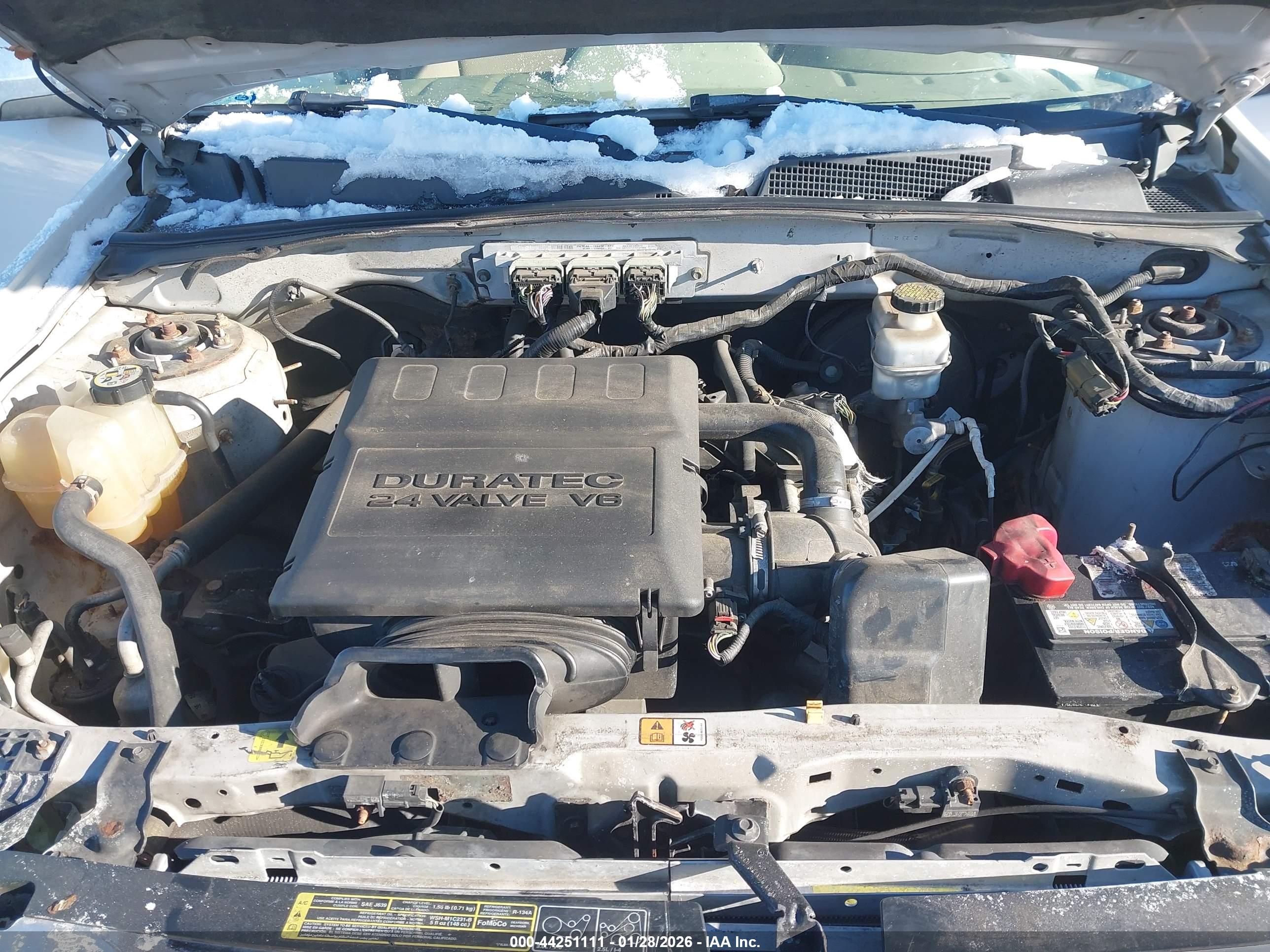FORD ESCAPE image 10