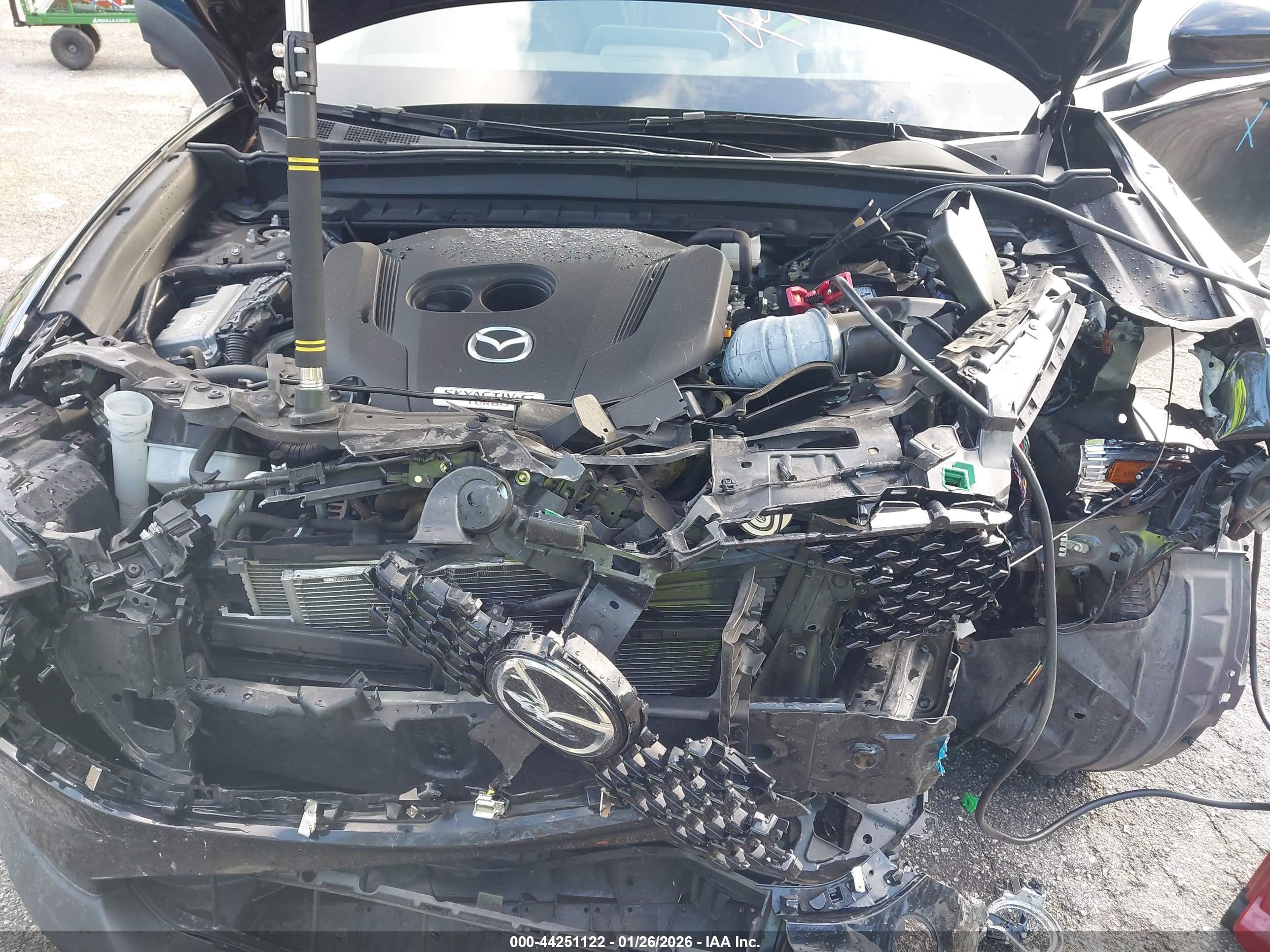 MAZDA CX-30 image 10