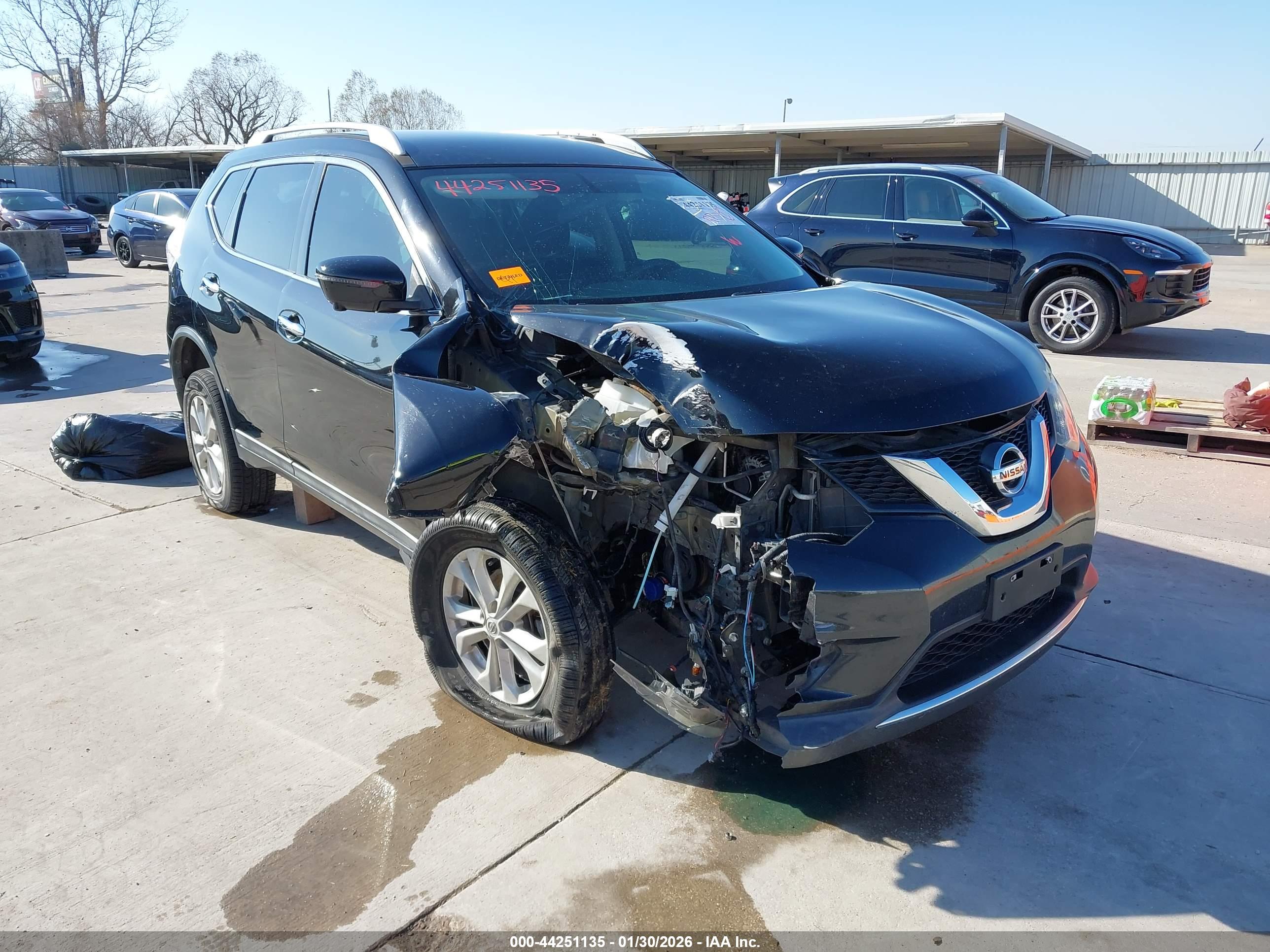 NISSAN ROGUE image 6