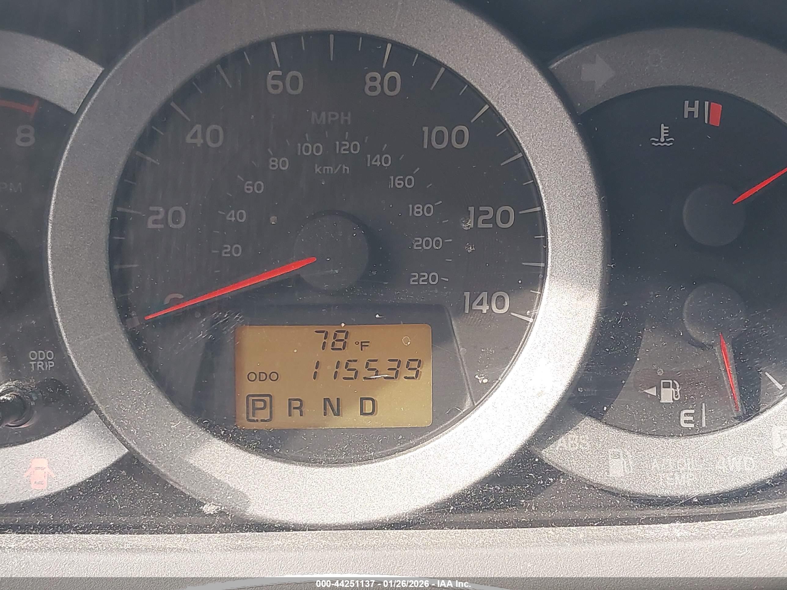 TOYOTA RAV4 image 7