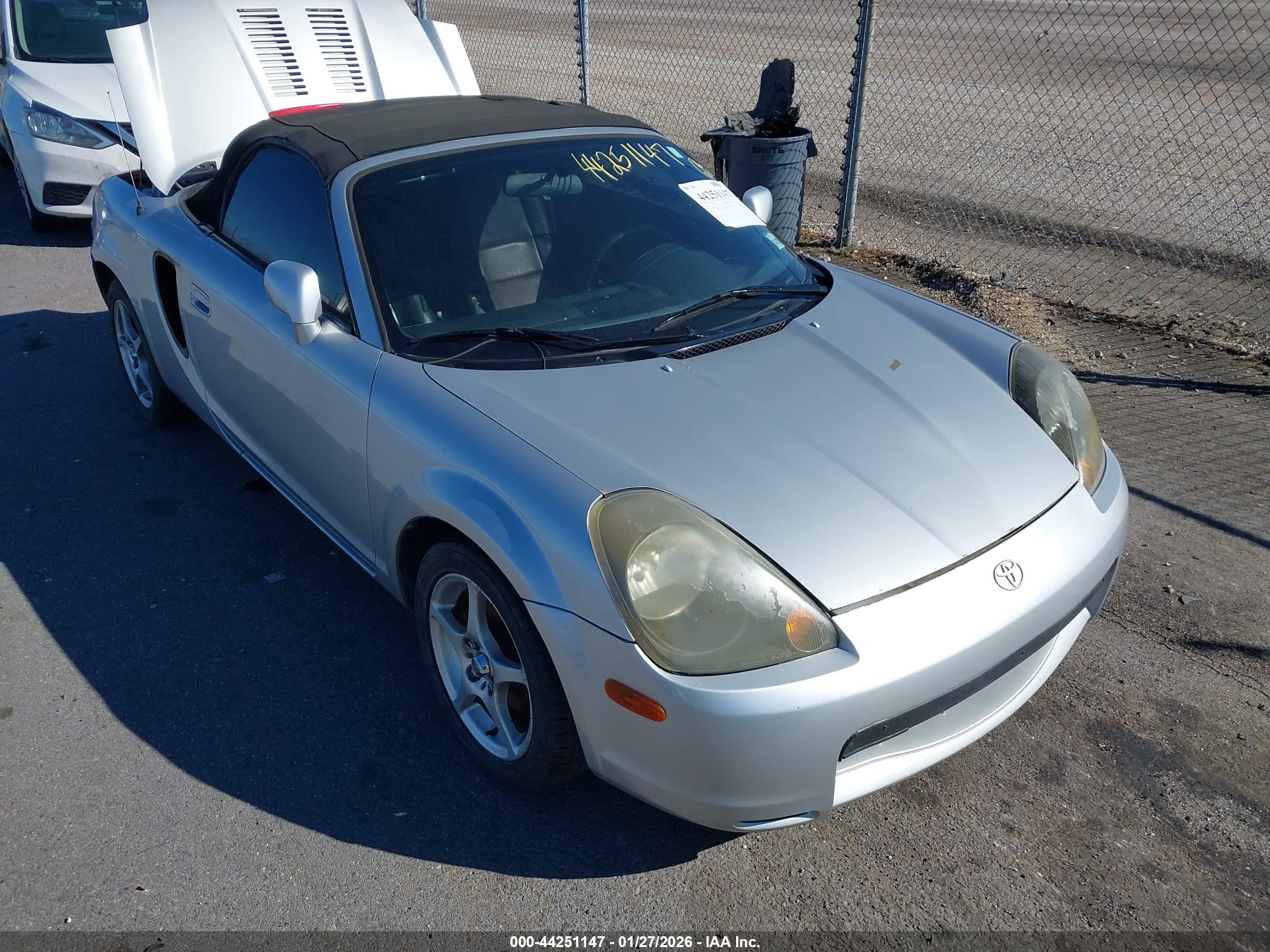 TOYOTA MR2 image 6