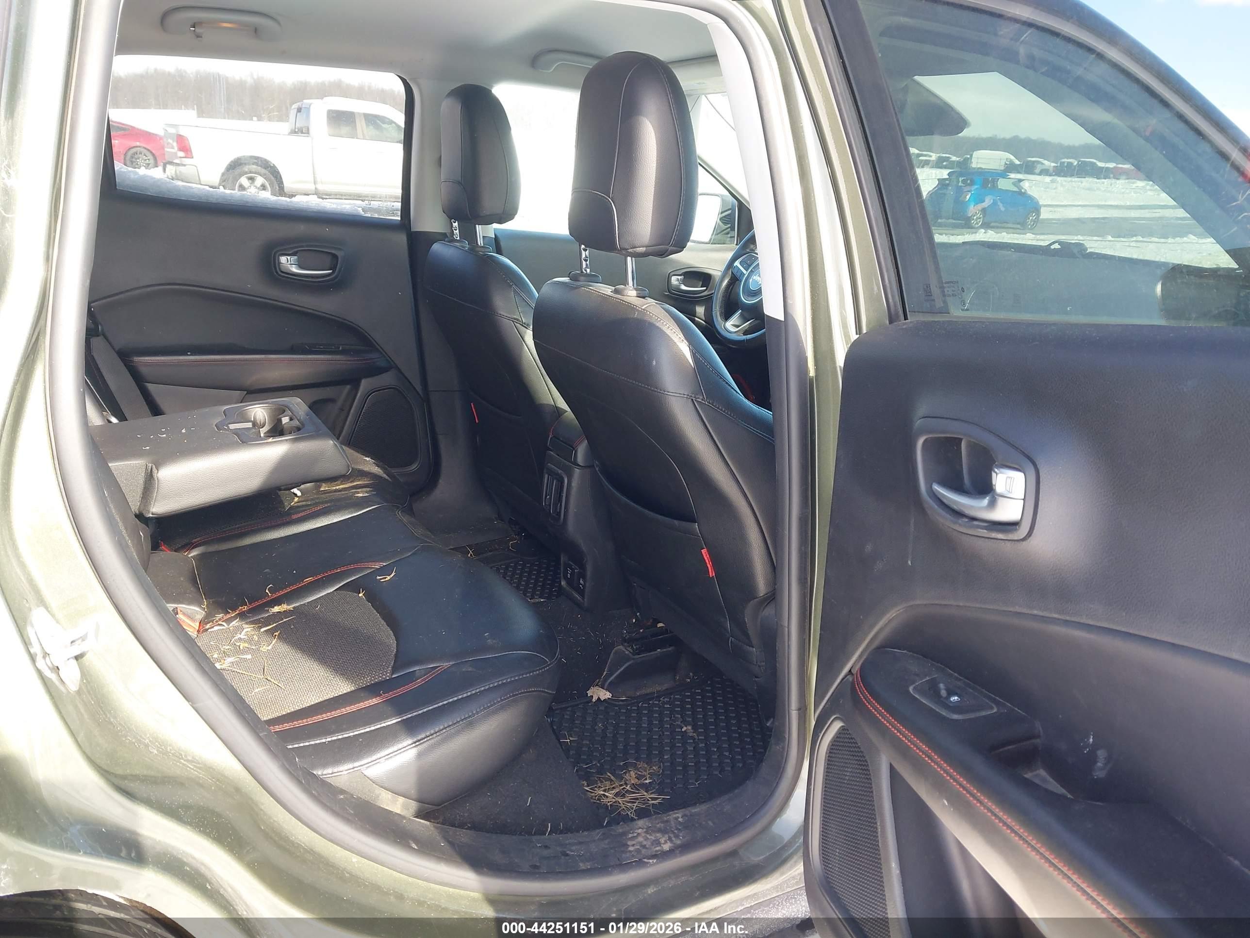 JEEP COMPASS image 8